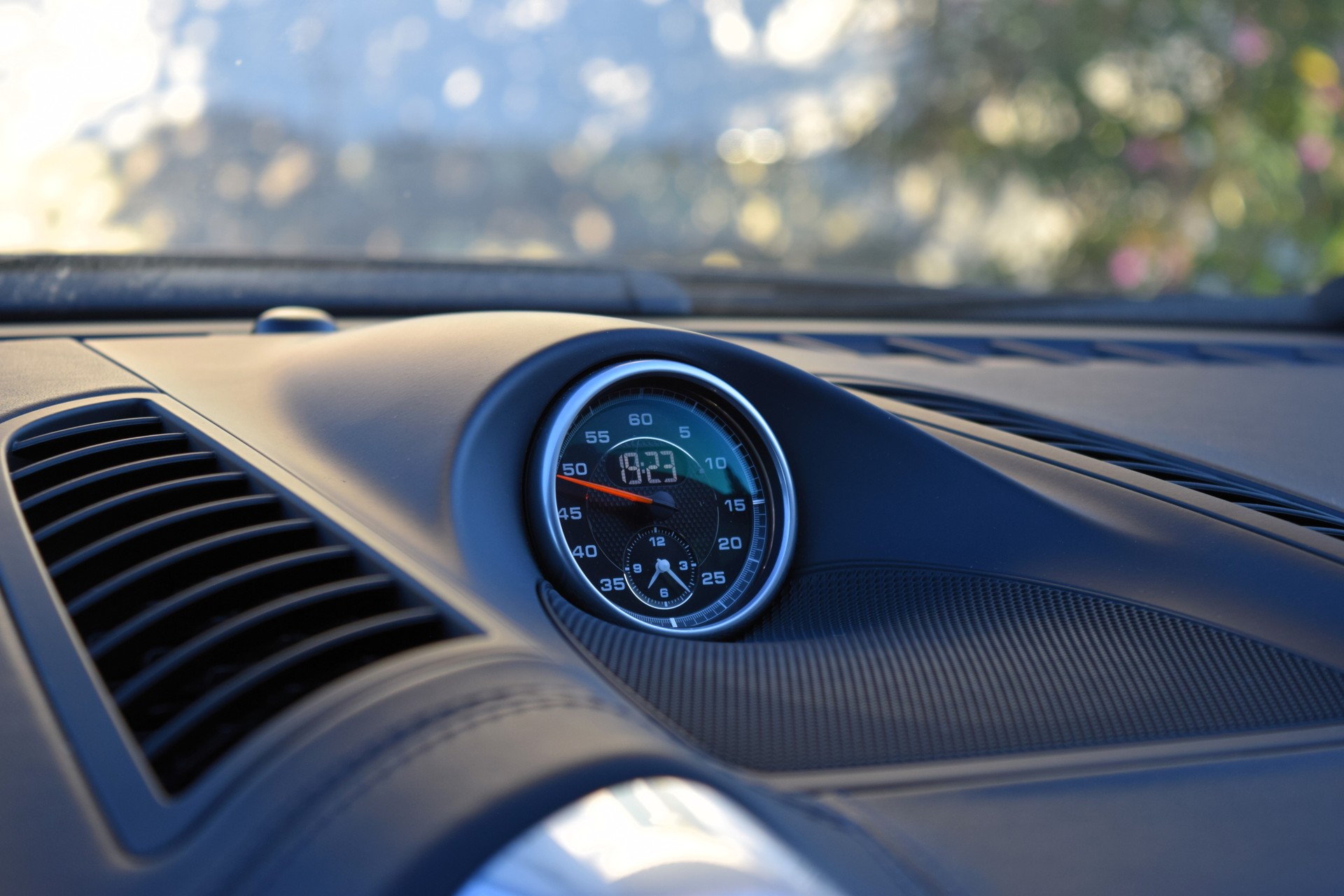 PORSCHE Cayenne Turbo S-image-3
