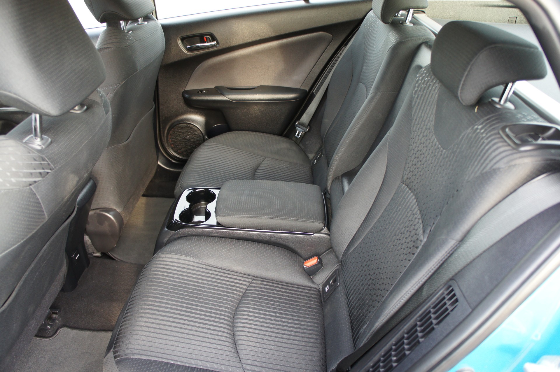 TOYOTA Prius 1.8 VVT-i Plug-in Hybrid Premium-image-9