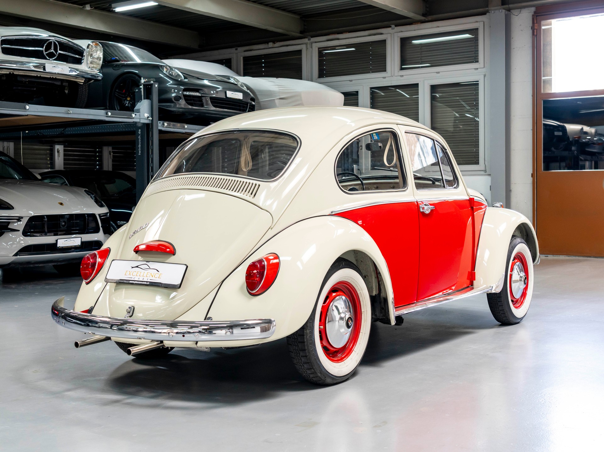 VW Coccinelle 11-1300-image-5