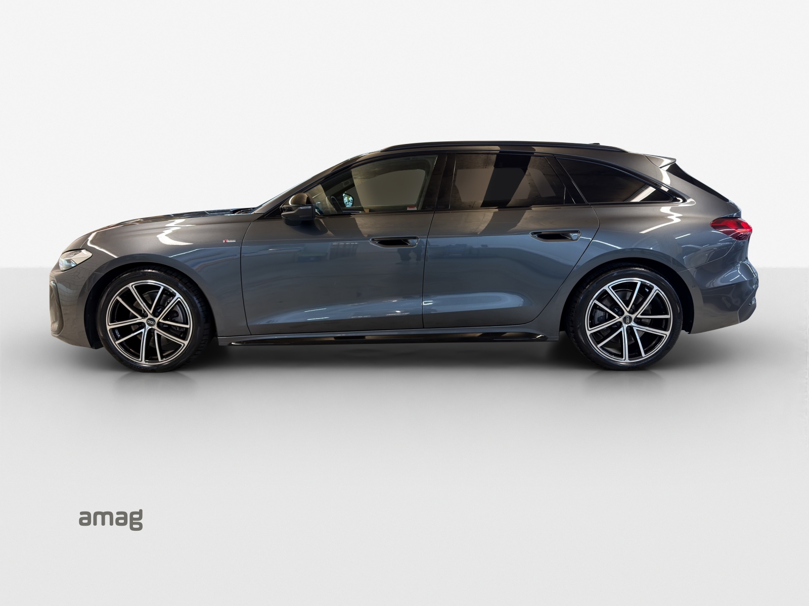 AUDI A5 Avant TDI quattro 150 kW S tronic-image-1