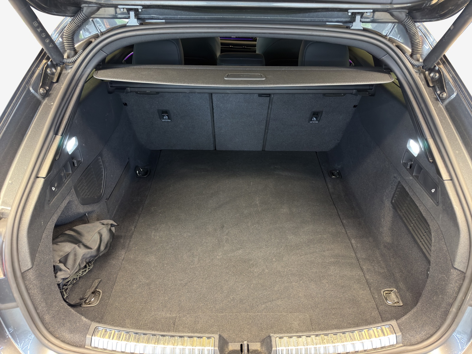 AUDI A5 Avant TDI quattro 150 kW S tronic-image-12