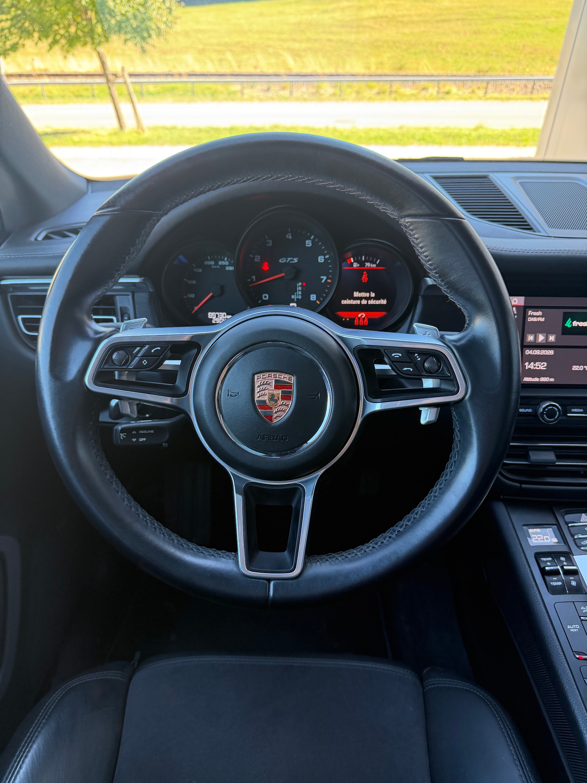PORSCHE Macan GTS PDK-image-9