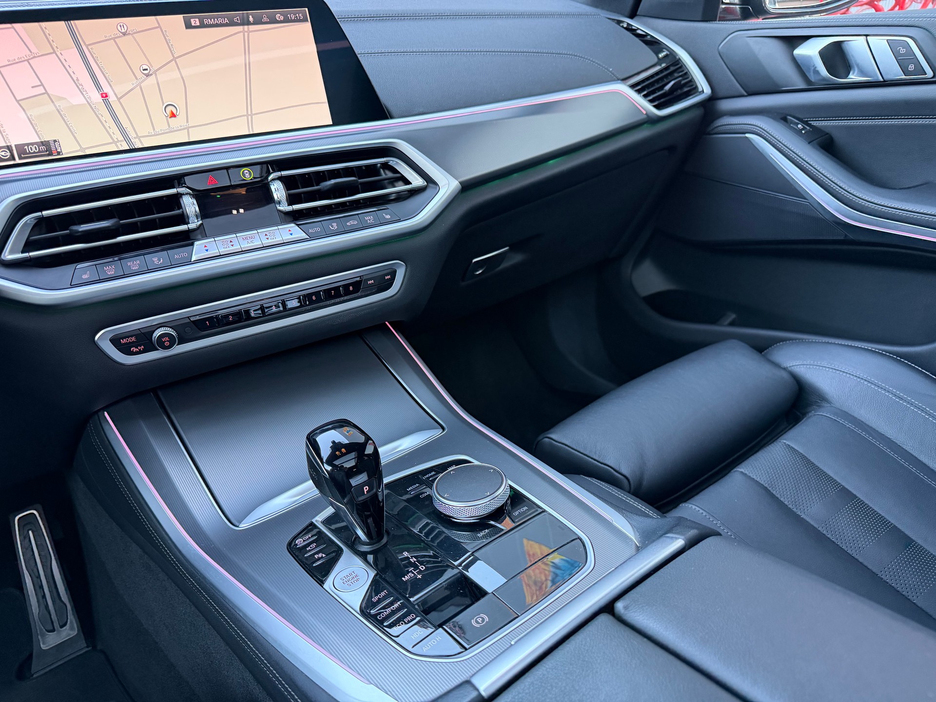 BMW X5 xDrive 48V 40d M Sport Steptronic-image-16