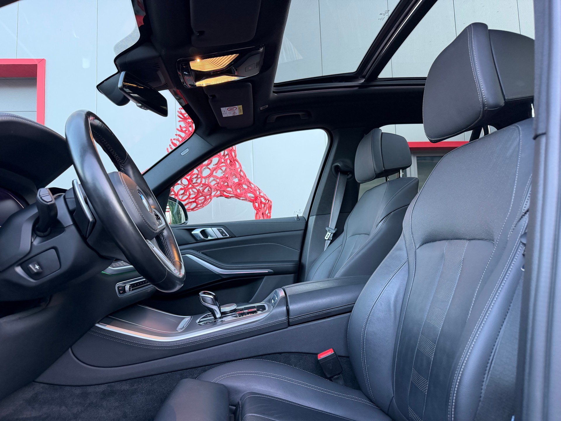 BMW X5 xDrive 48V 40d M Sport Steptronic-image-9