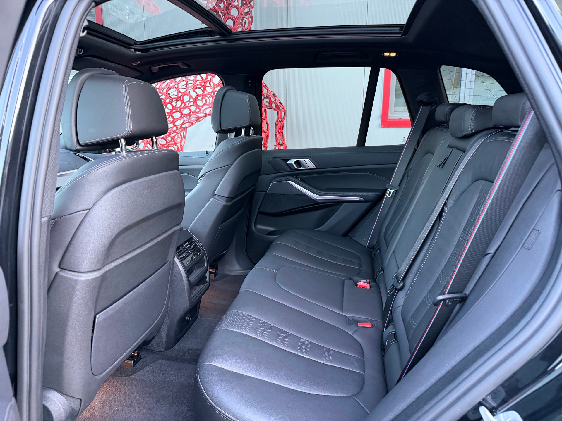 BMW X5 xDrive 48V 40d M Sport Steptronic-image-27
