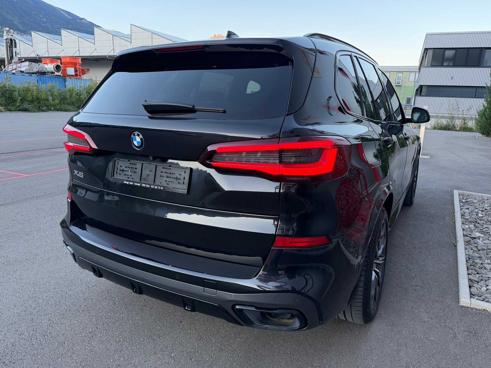 BMW X5 xDrive 48V 40d M Sport Steptronic-image-6