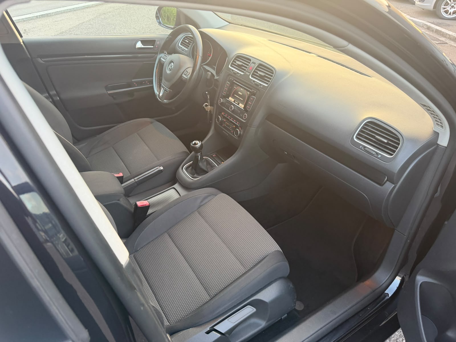 VW Golf Variant 1.6 TDI Comfortline-image-7