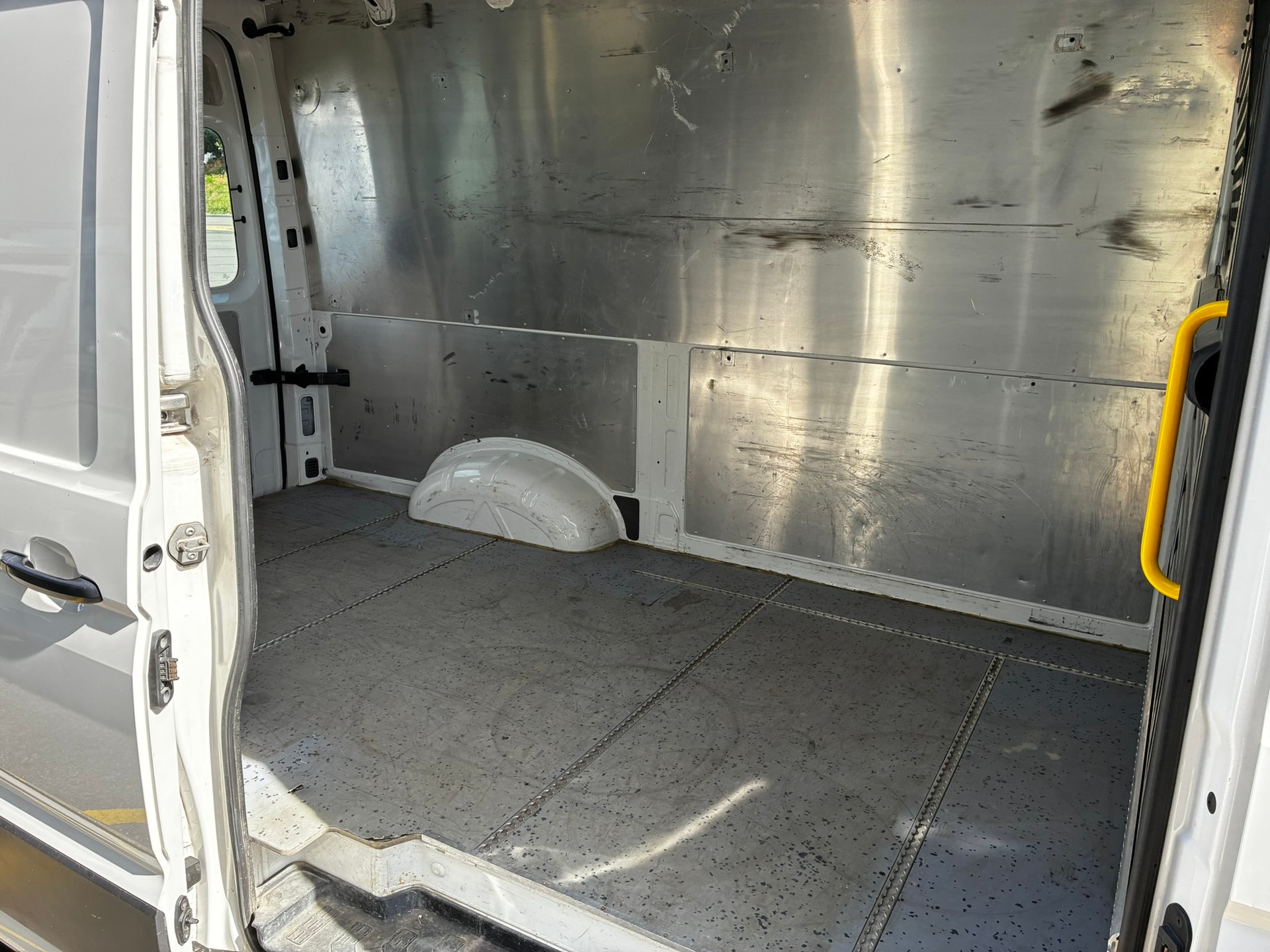 VW Crafter 35 2.0 BiTDI Entry L3 4Motion-image-6