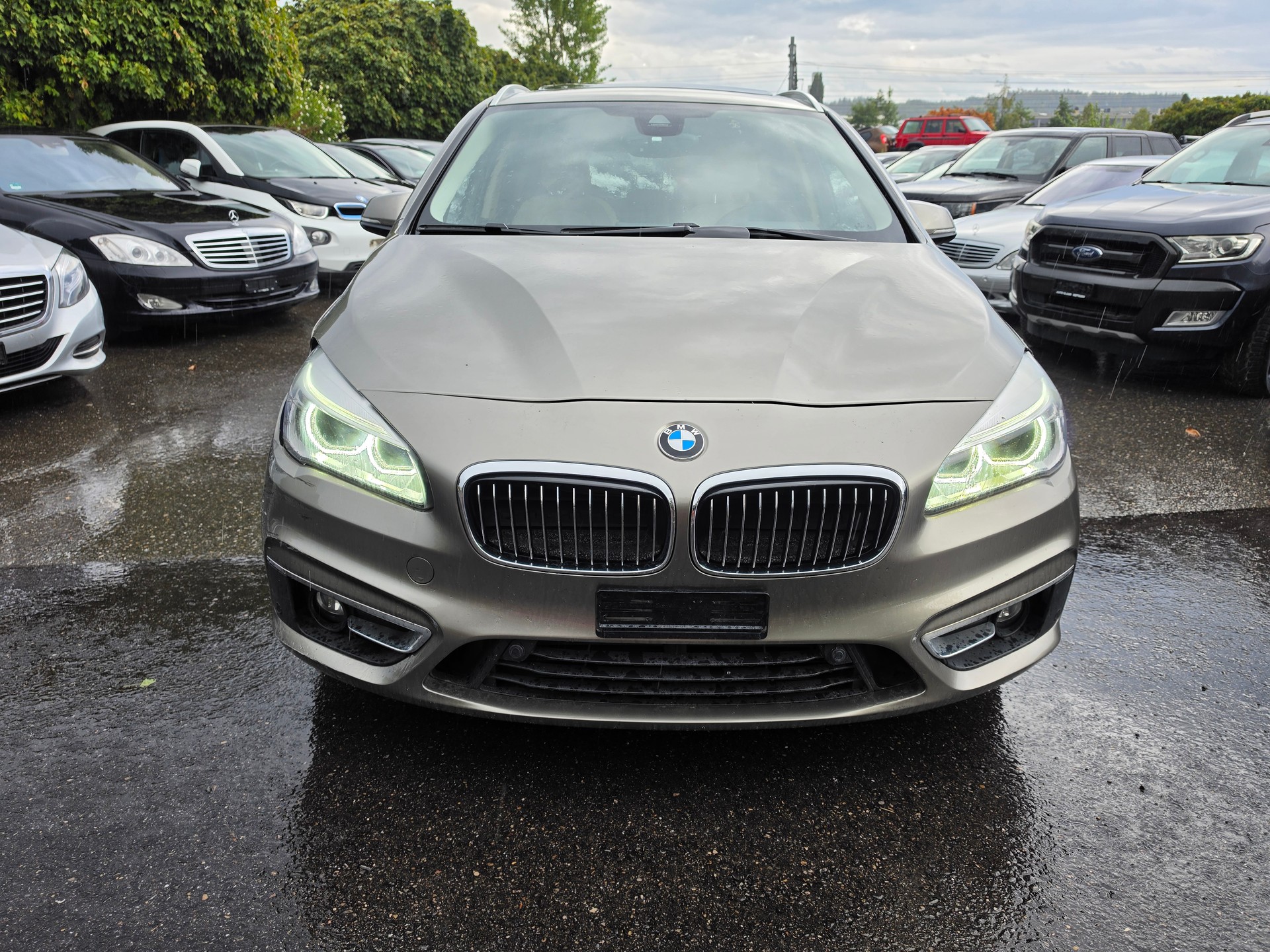 BMW 220d xDrive Active Tourer Luxury Line Steptronic-image-7