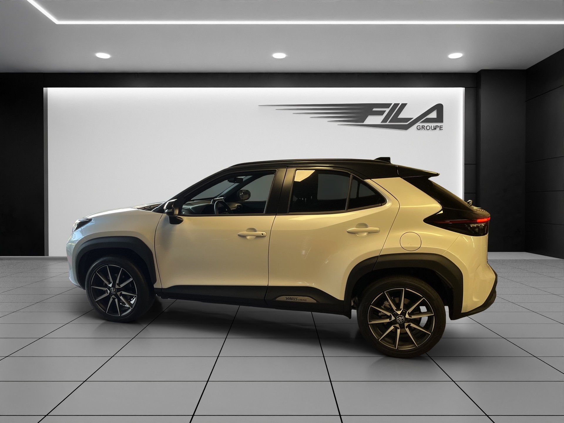 TOYOTA YARIS Cross 1.5 VVT-i HSD GR-image-3