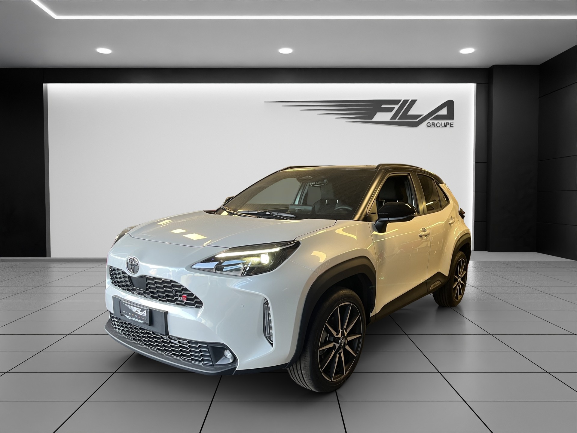 TOYOTA YARIS Cross 1.5 VVT-i HSD GR-image-1