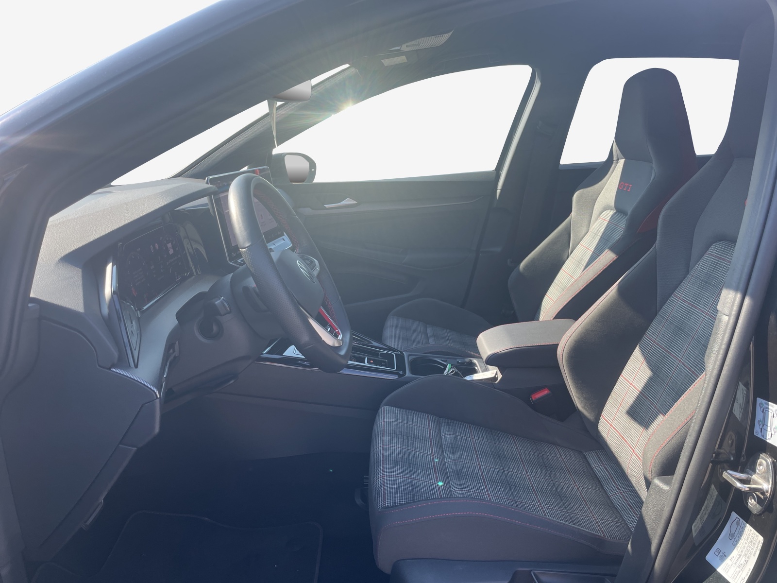 VW Golf 2.0 TSI GTI DSG-image-7