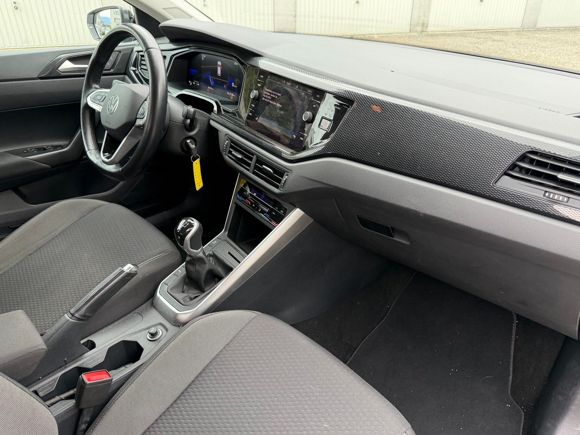 VW Polo 1.0 TSI Life-image-8