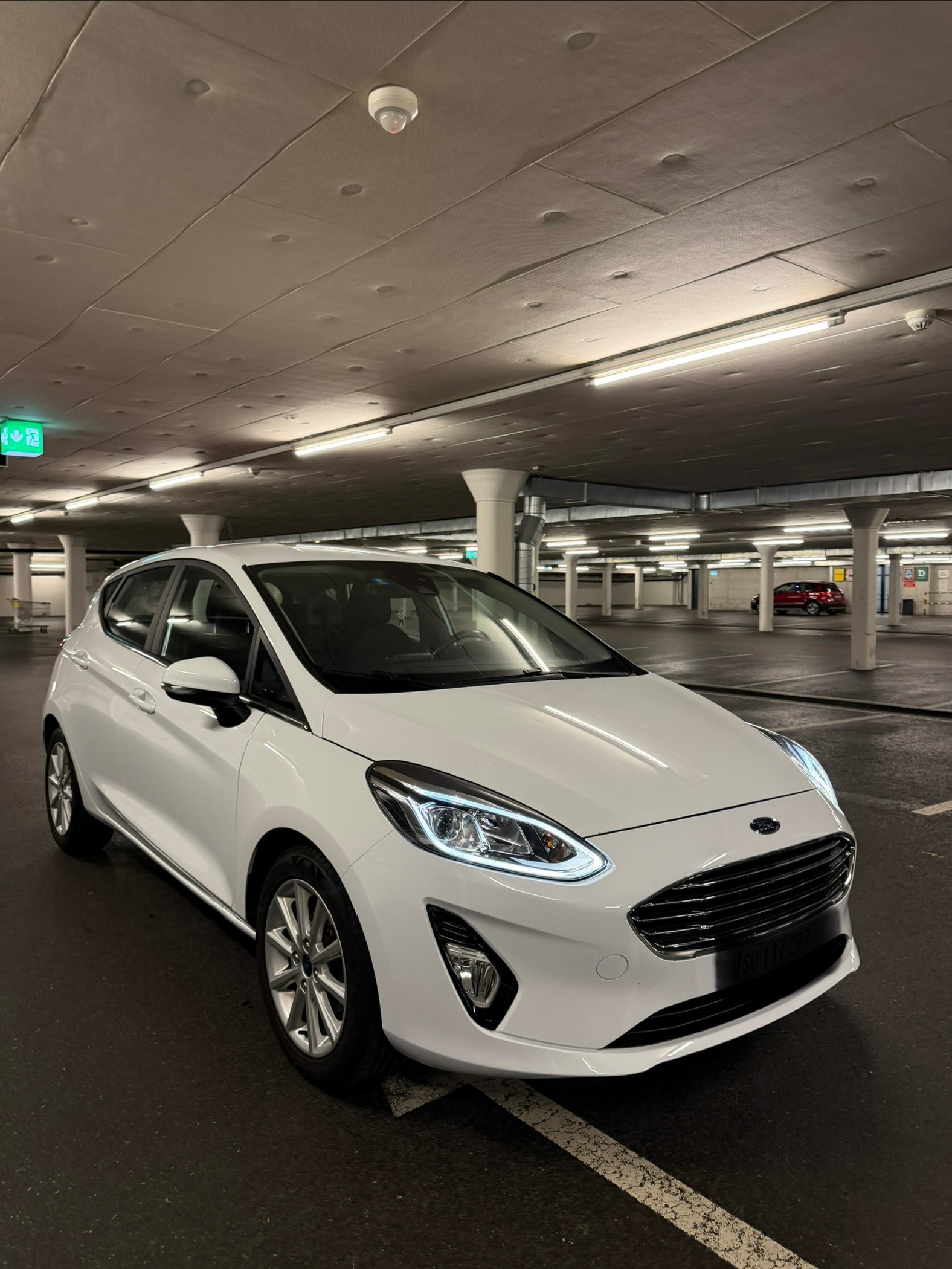 FORD 1.0 EcoB Titanium-image-0