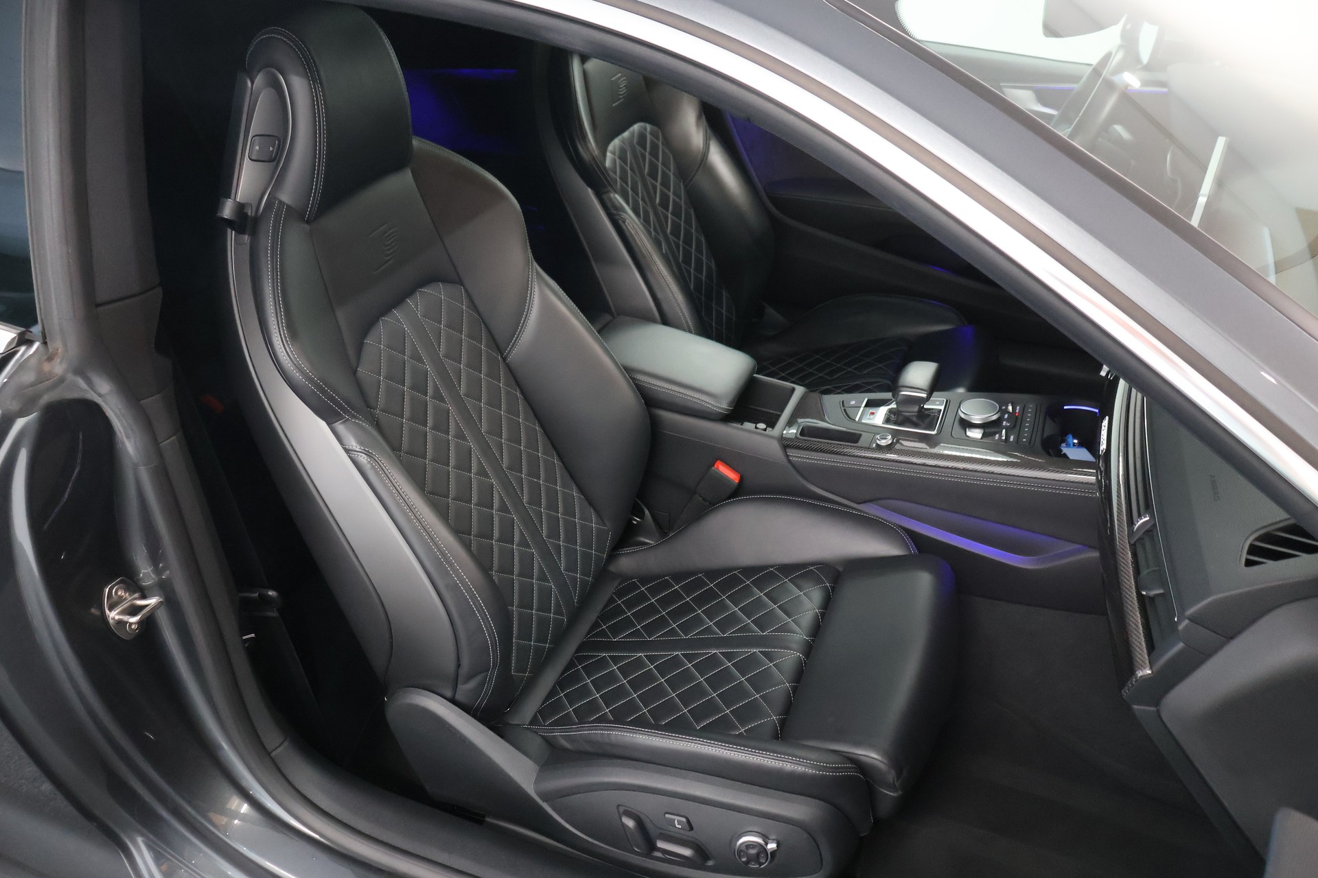 AUDI S5 Coupé 3.0 TFSI quattro tiptronic-image-13