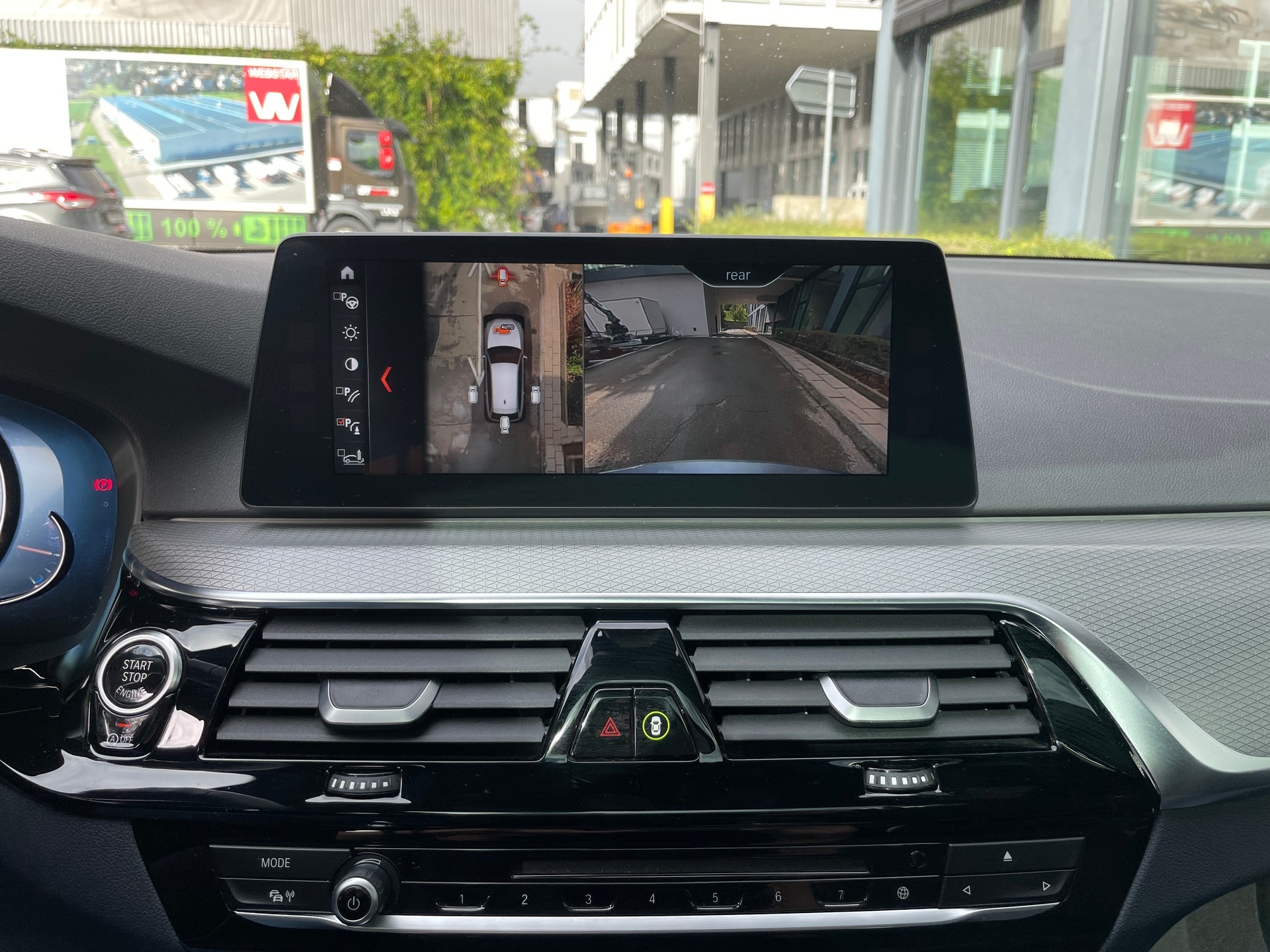 BMW 520d xDrive Touring Steptronic mit M Sportpaket-image-24