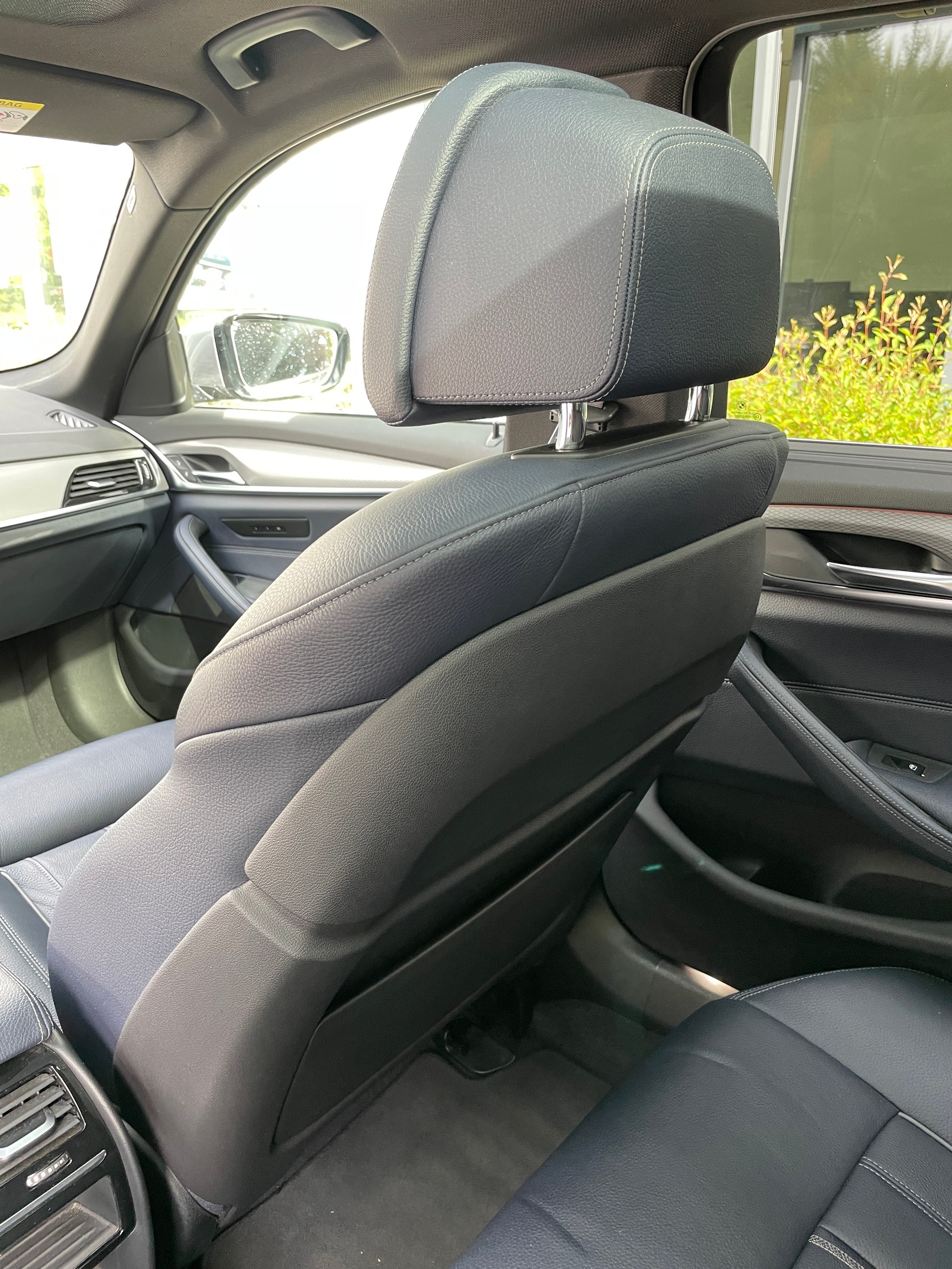 BMW 520d xDrive Touring Steptronic mit M Sportpaket-image-17