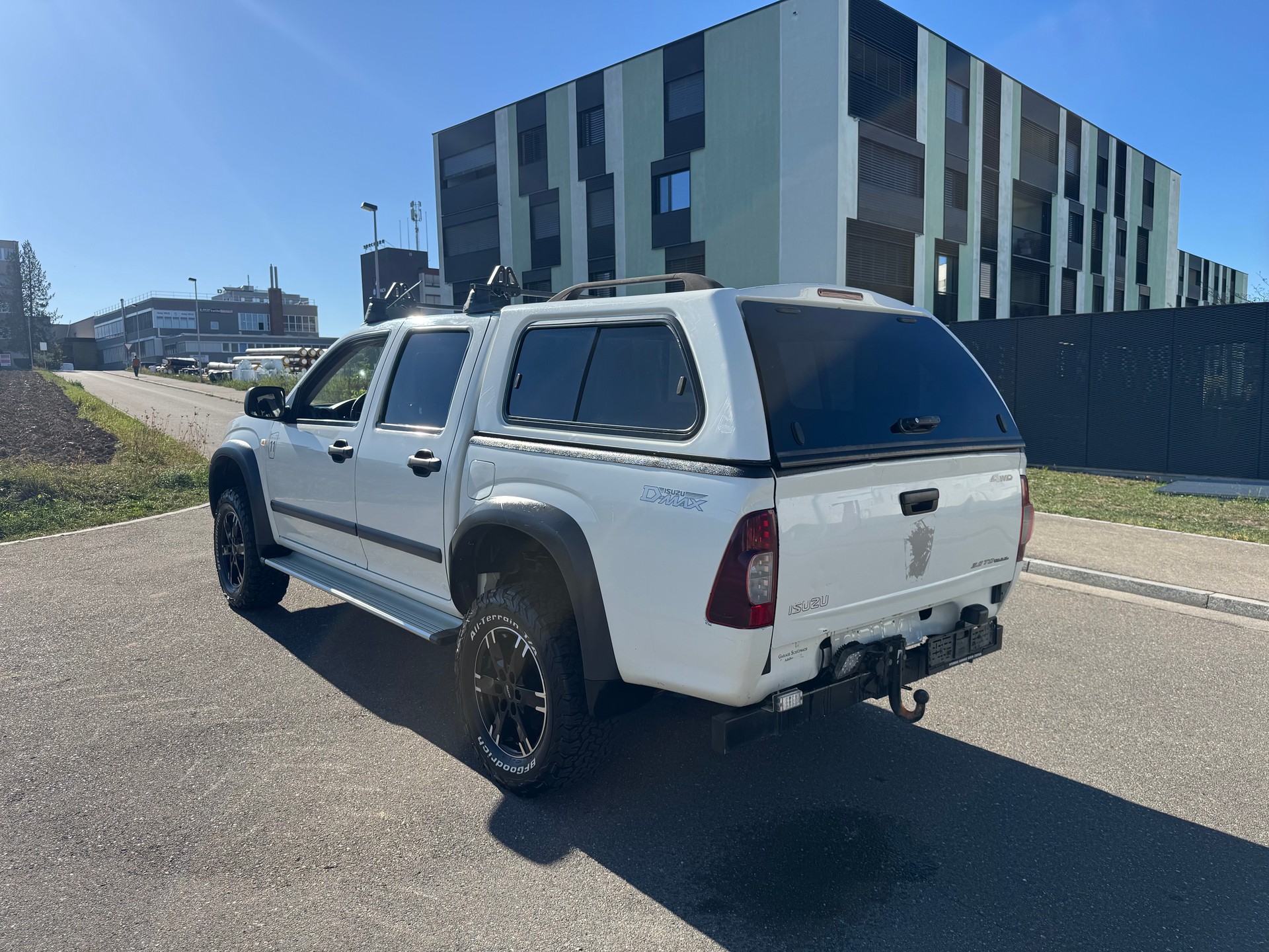 ISUZU D-MAX CrewCab L 3.0 4x4 Country Spezial-image-4