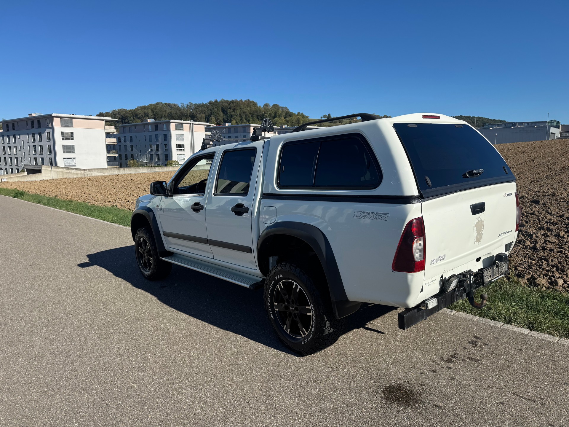 ISUZU D-MAX CrewCab L 3.0 4x4 Country Spezial-image-8