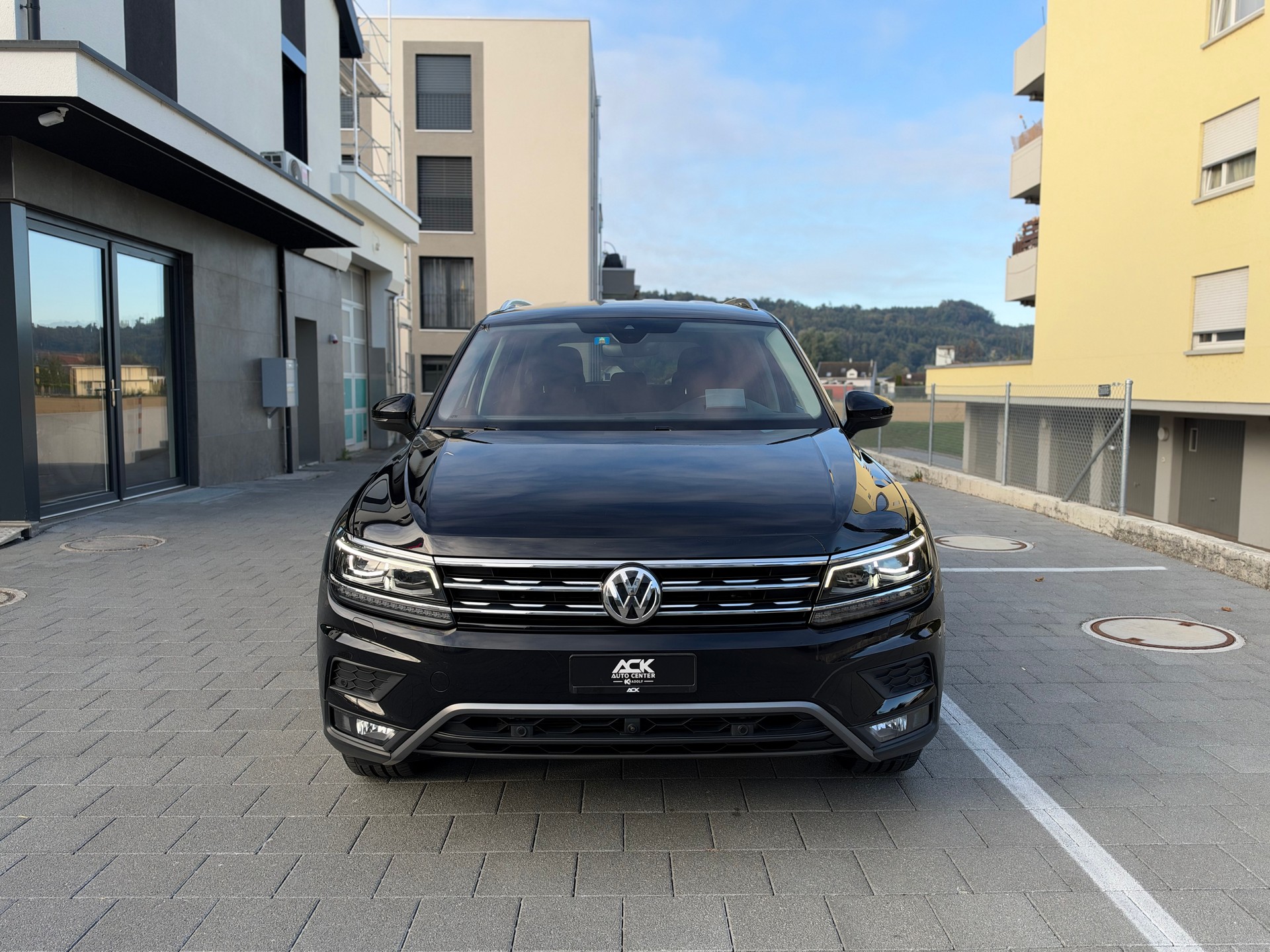 VW Tiguan Allspace 2.0 TDI SCR Highline 4Motion DSG-image-7