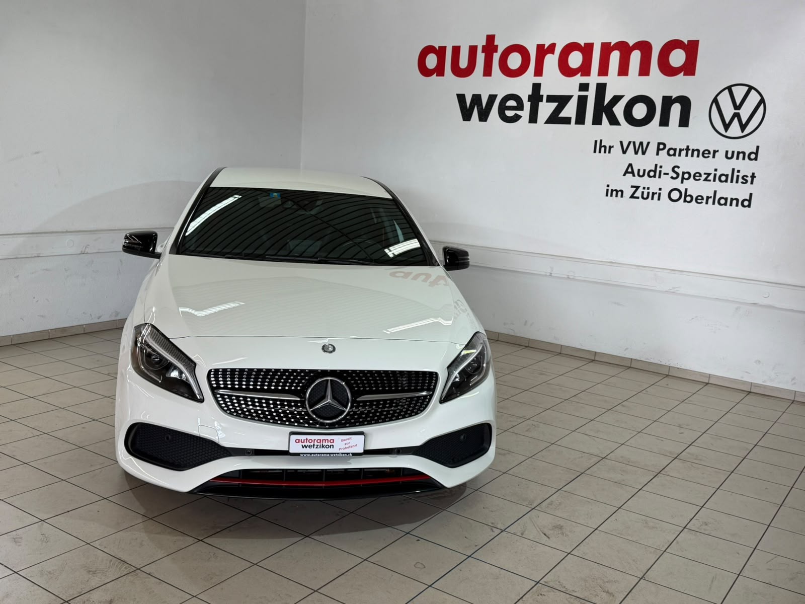 MERCEDES-BENZ A 250 Sport AMG-Line 7G-DCT-image-1