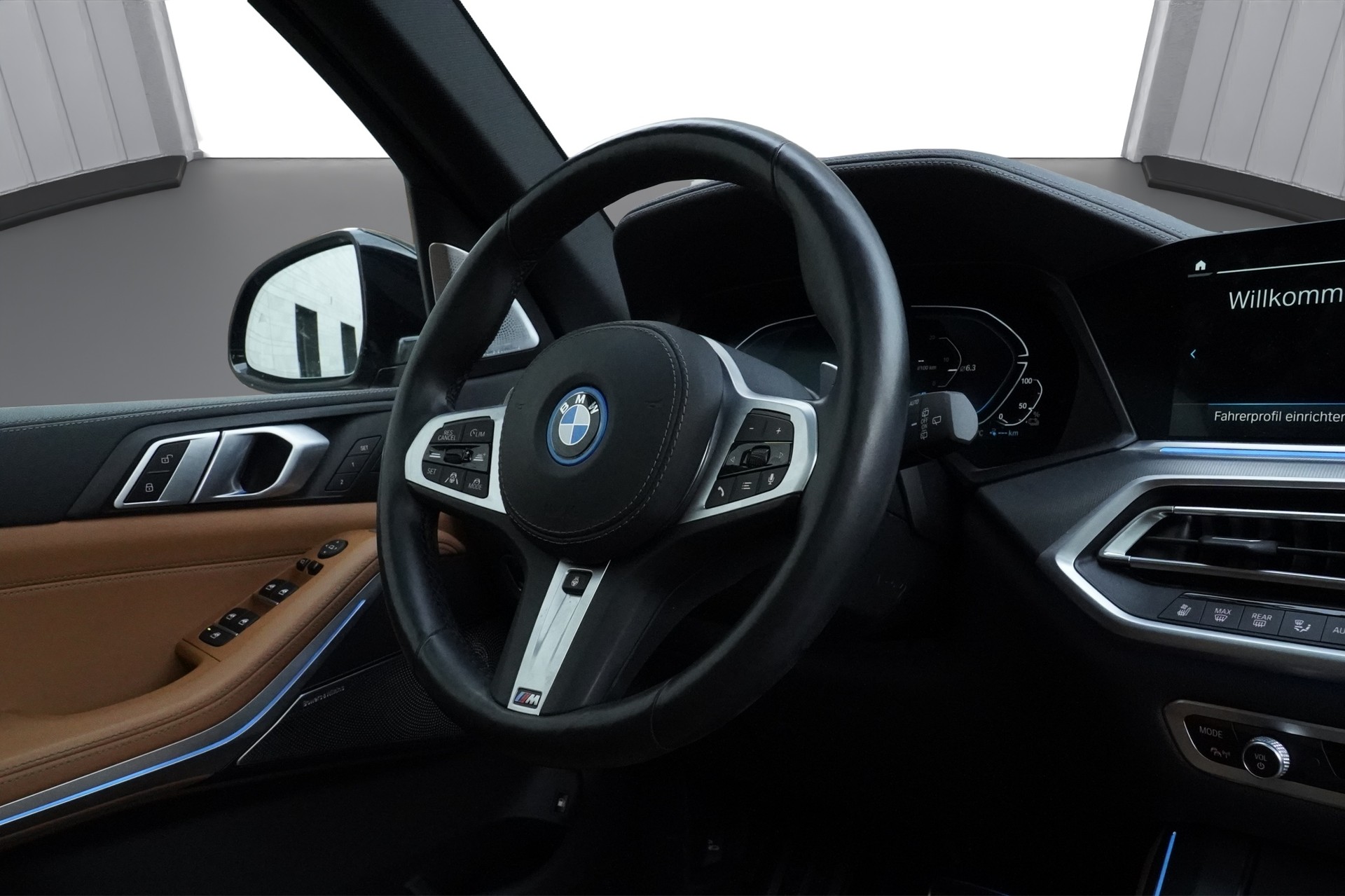 BMW X5 xDrive45e M Sport Steptronic *CH Fahrzeug/Gratis-Service/AHK*-image-14