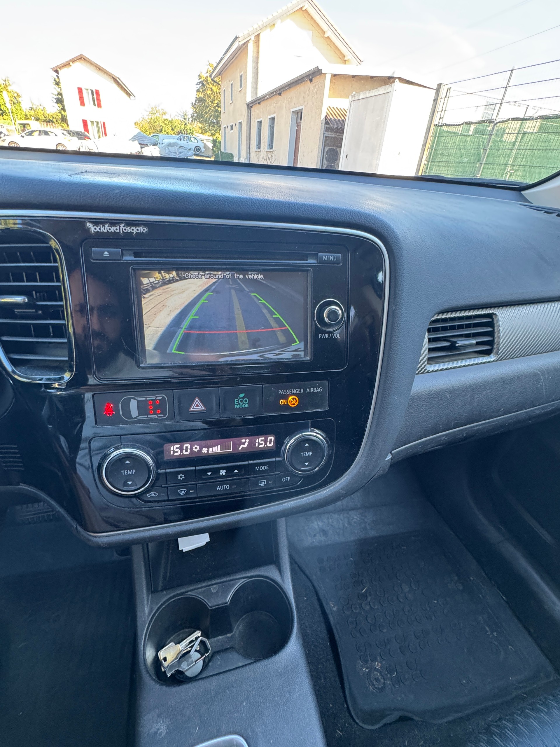 MITSUBISHI Outlander 2.2 DID Navigator Safety 4WD Automatic-image-11