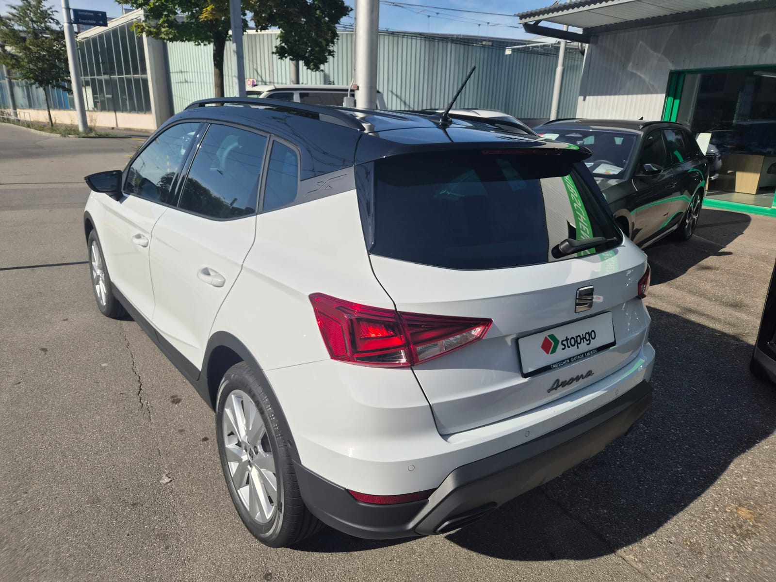 SEAT Arona 1.0 TSI Eco Style DSG-image-8