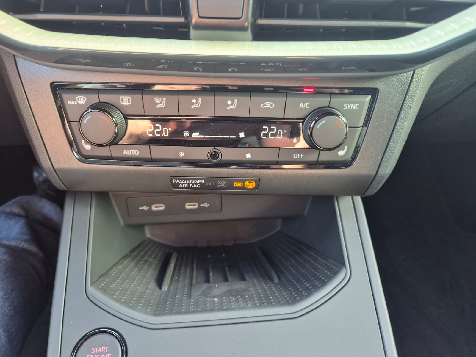 SEAT Arona 1.0 TSI Eco Style DSG-image-22