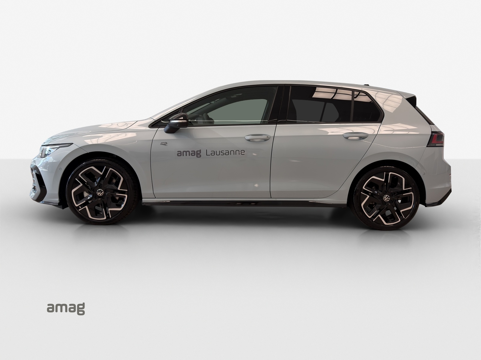VW Golf 1.5 e TSI mHEV R-Line DSG-image-1