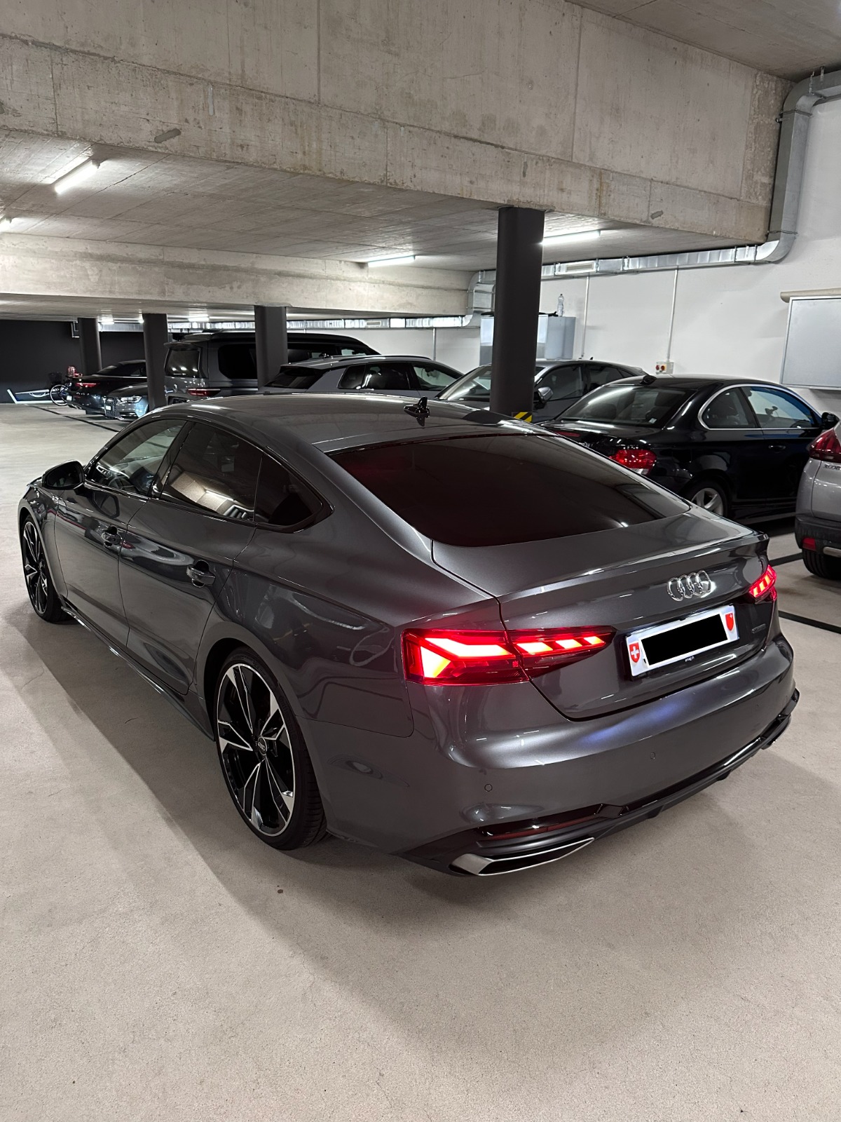 AUDI 2.0 45 TFSI S Line quattro S-Tronic-image-5