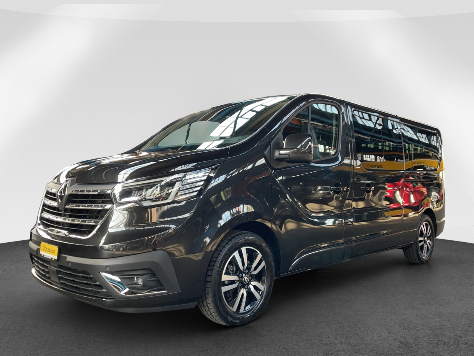 RENAULT Trafic Grand Spaceclass 2.0 dCi Blue 170-image-2