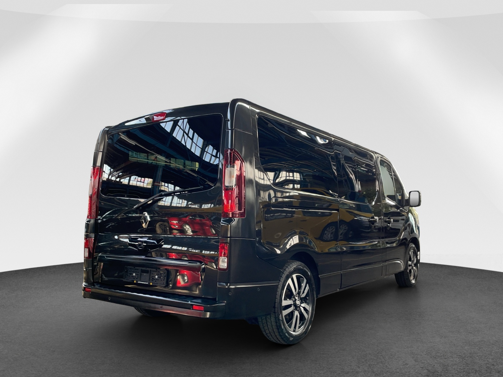 RENAULT Trafic Grand Spaceclass 2.0 dCi Blue 170-image-6