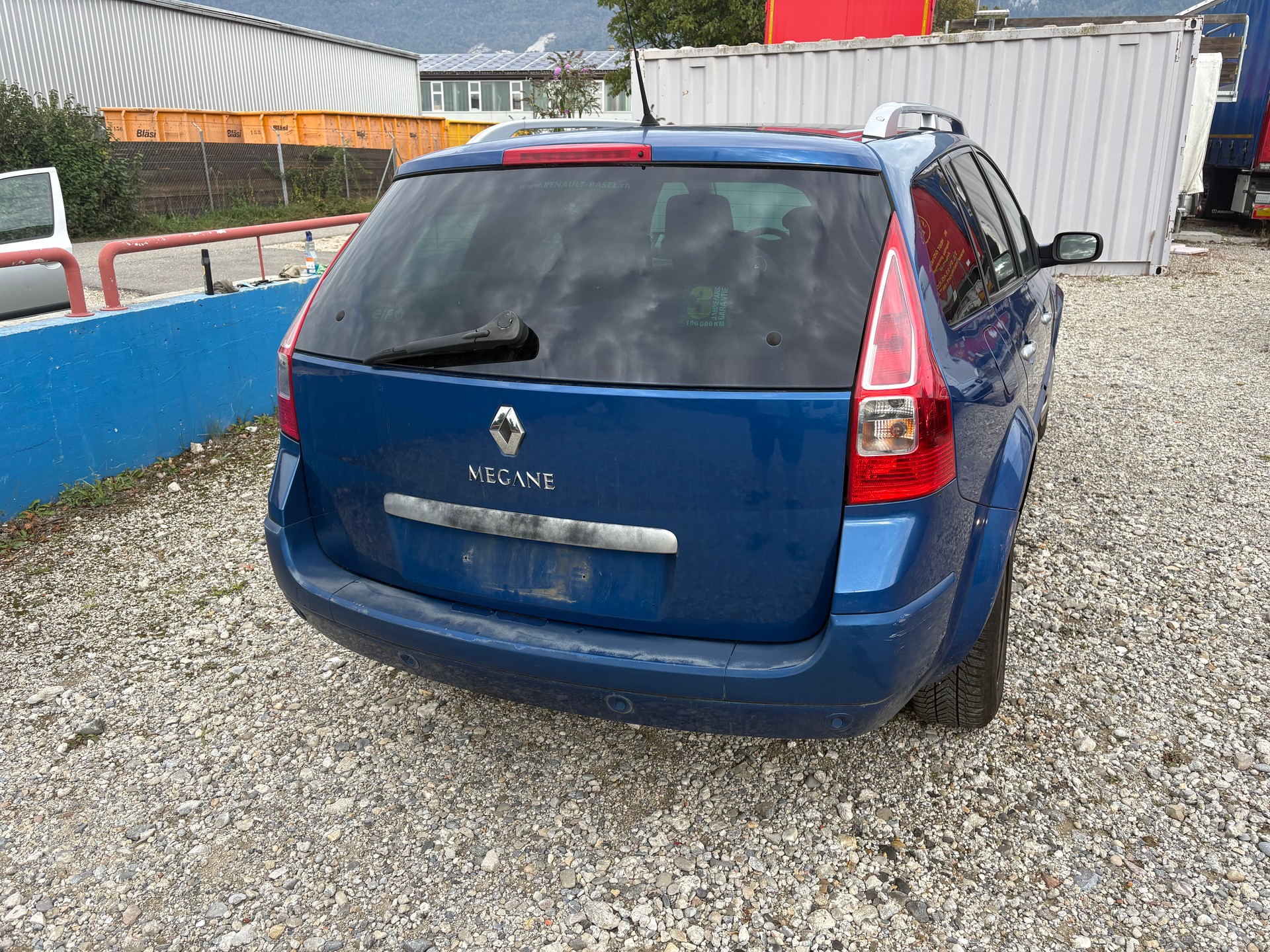 RENAULT Mégane Break 2.0 16V Dynamique-image-2