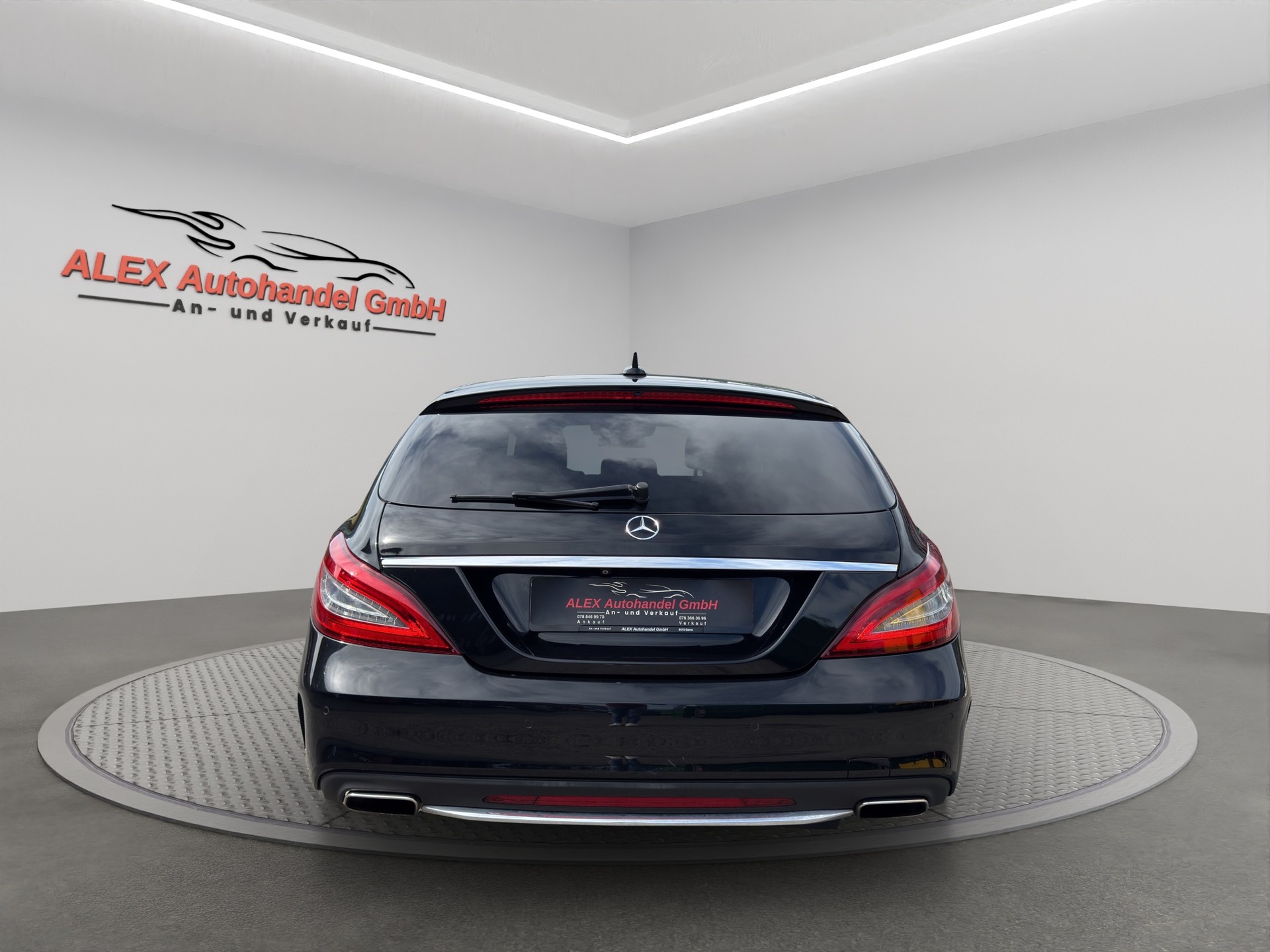 MERCEDES-BENZ CLS Shooting Brake 500 Executive 4Matic 7G-Tronic-image-4