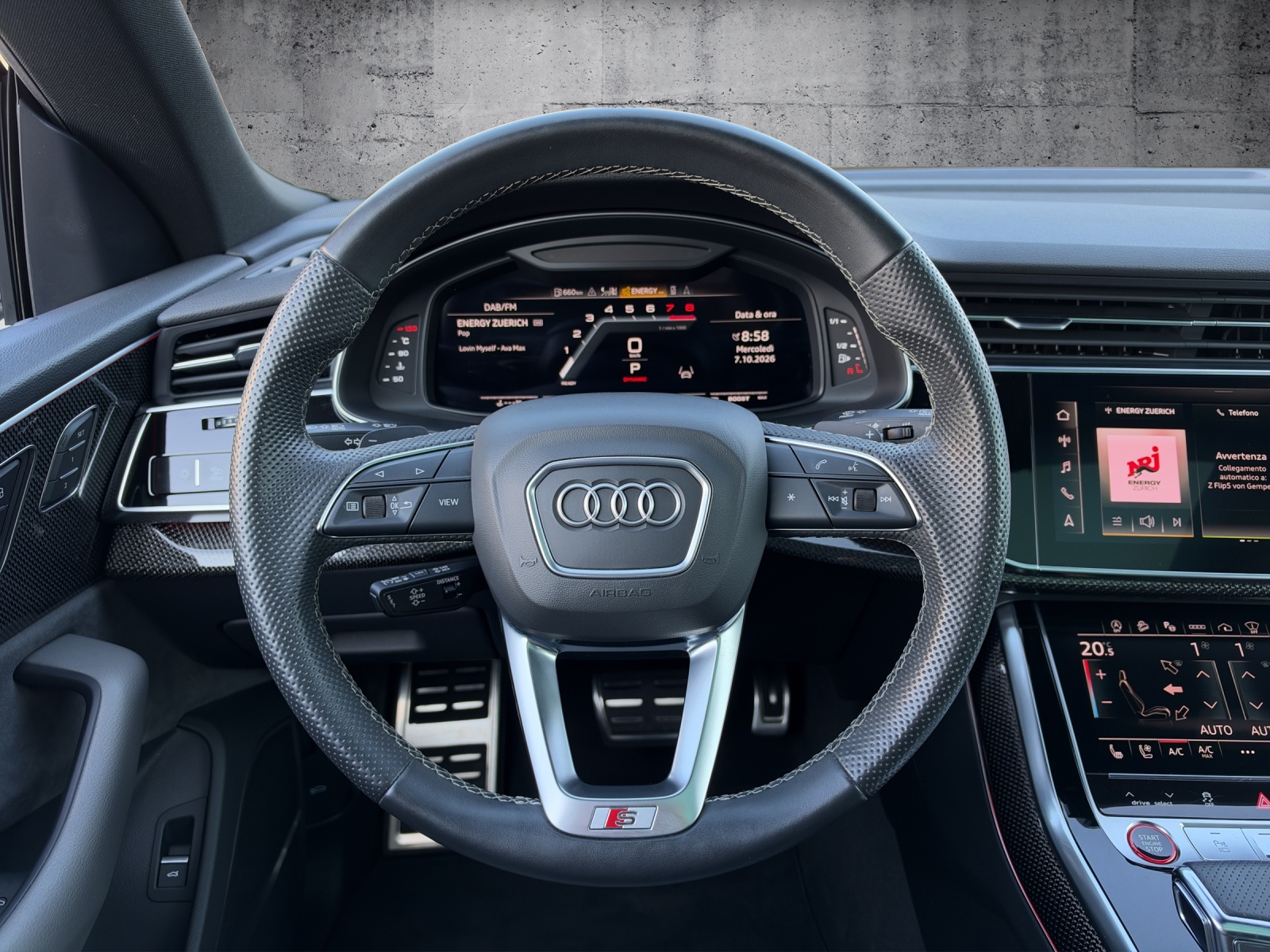 AUDI SQ8 4.0 V8 TFSI quattro T-Tronic-image-8