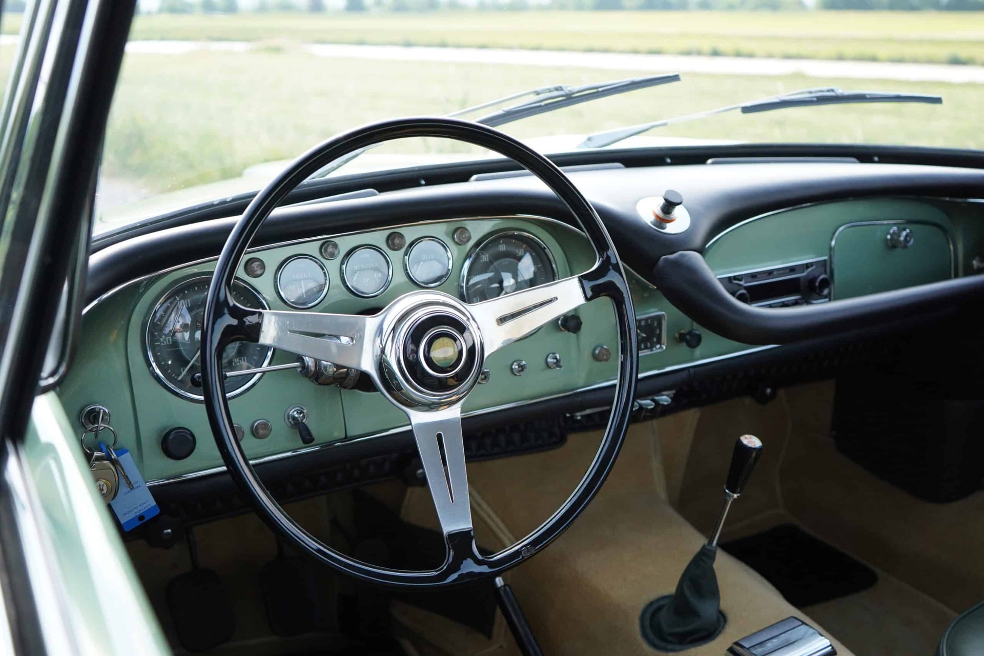MASERATI 3500 GT-image-19