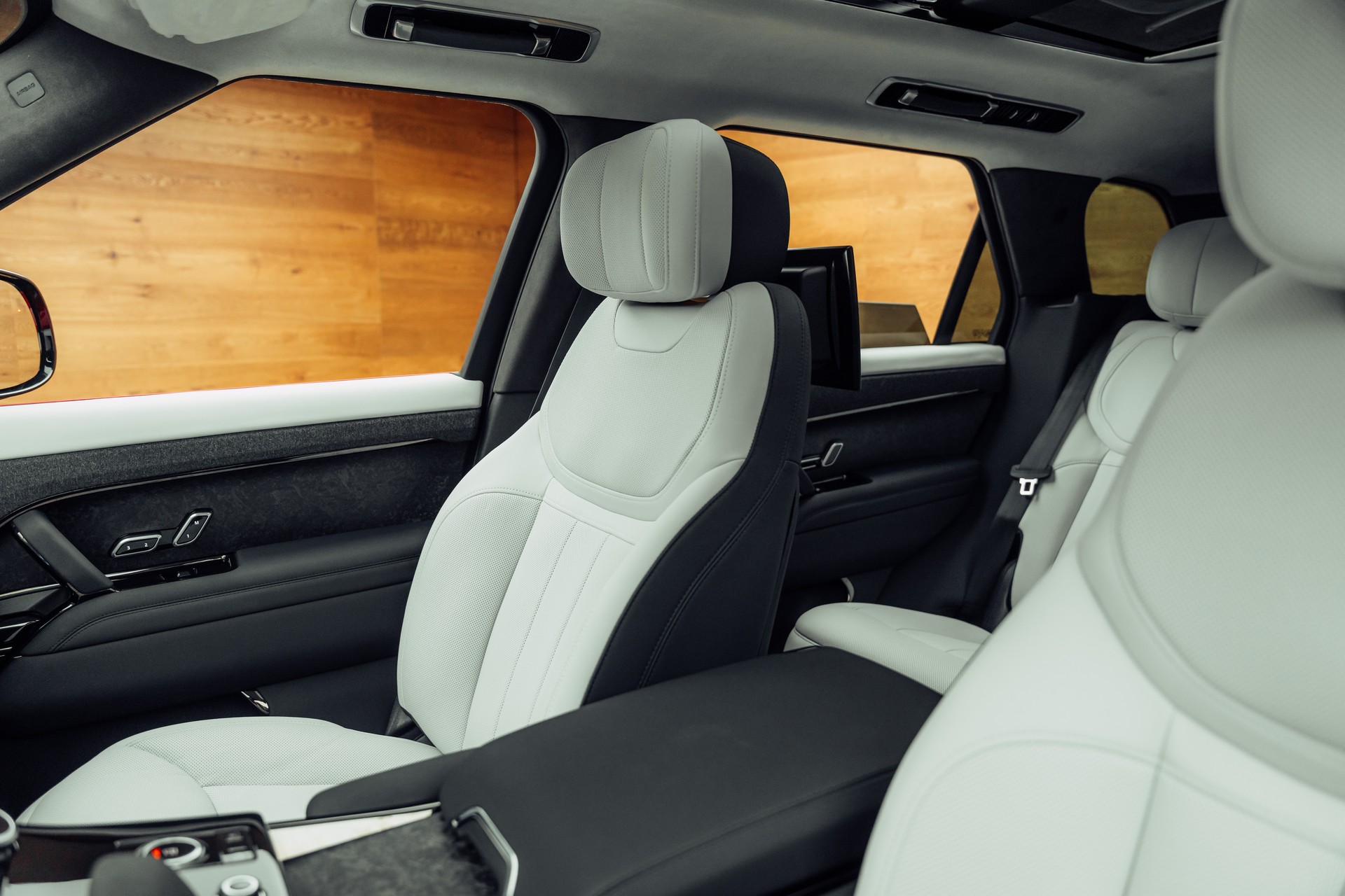 LAND ROVER Range Rover Sport P530 4.4 V8 First Edition Automatic-image-5