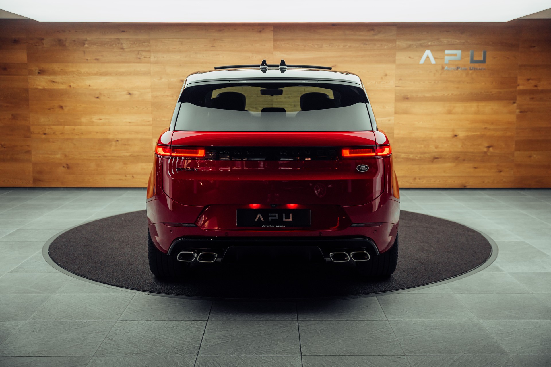 LAND ROVER Range Rover Sport P530 4.4 V8 First Edition Automatic-image-24