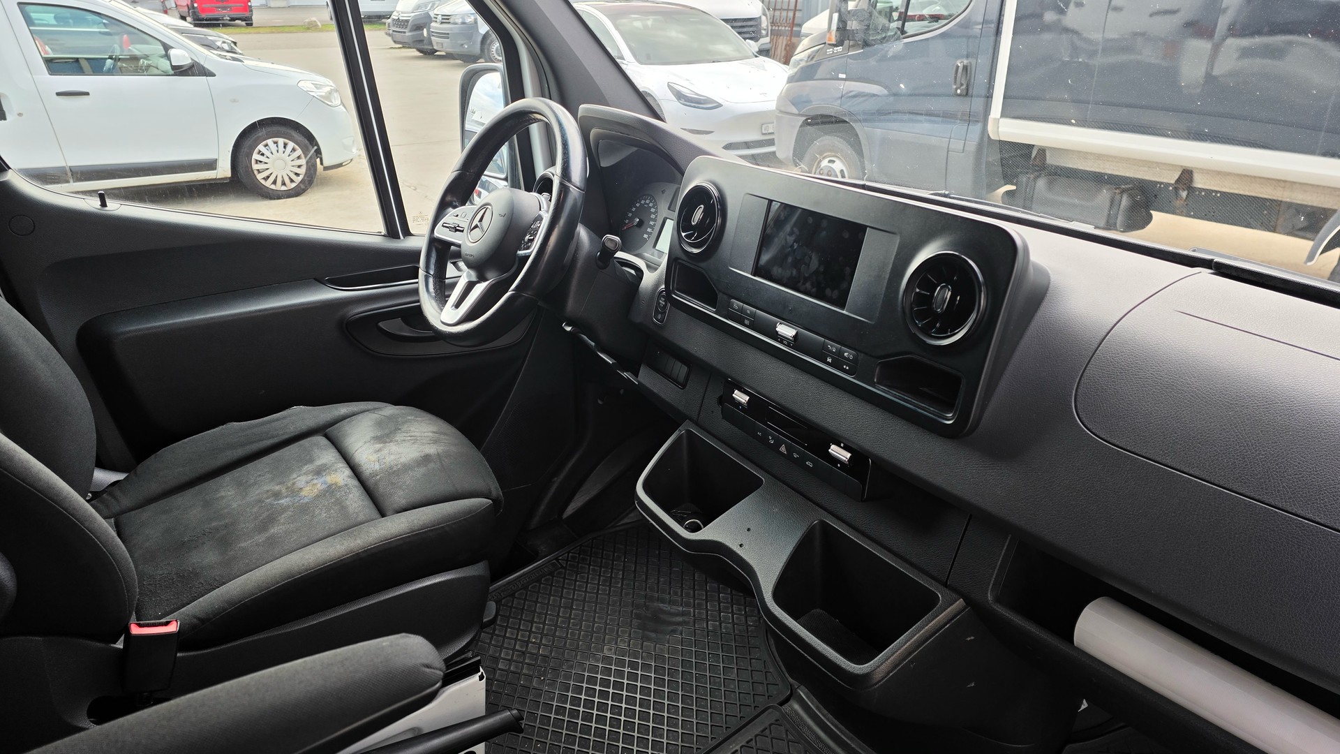 MERCEDES-BENZ Sprinter 316 CDI Standard 7G-Tronic-image-6