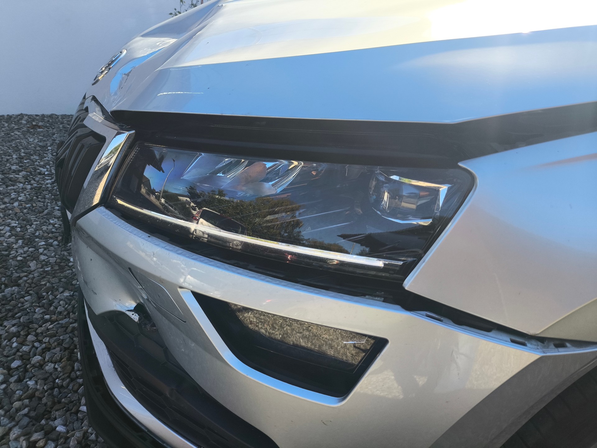 SKODA Karoq 1.5 TSI ACT Ambition DSG-image-5