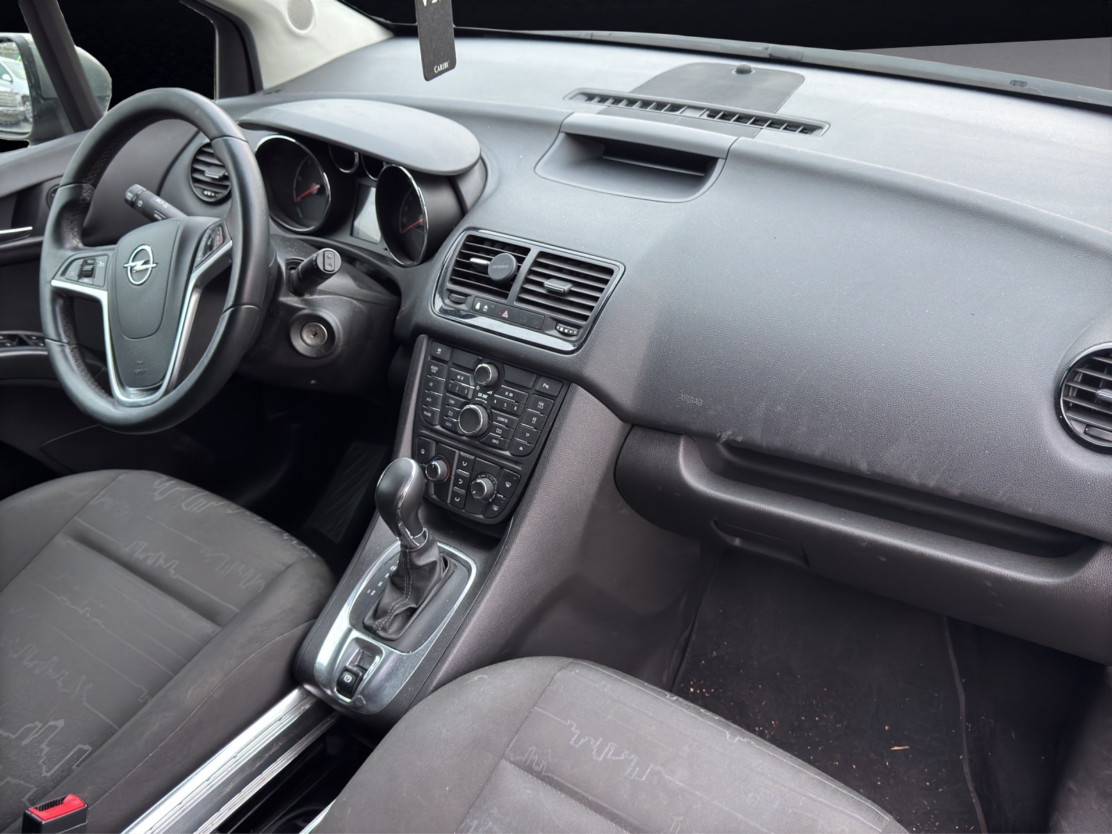 OPEL Meriva 1.7 CDTi Cosmo Automatic-image-13