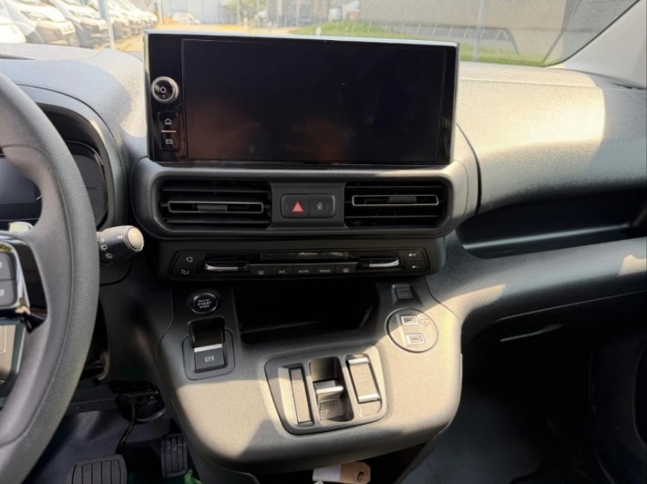 FIAT E-Doblo L1 50kWh 800kg Easy Pro-image-10