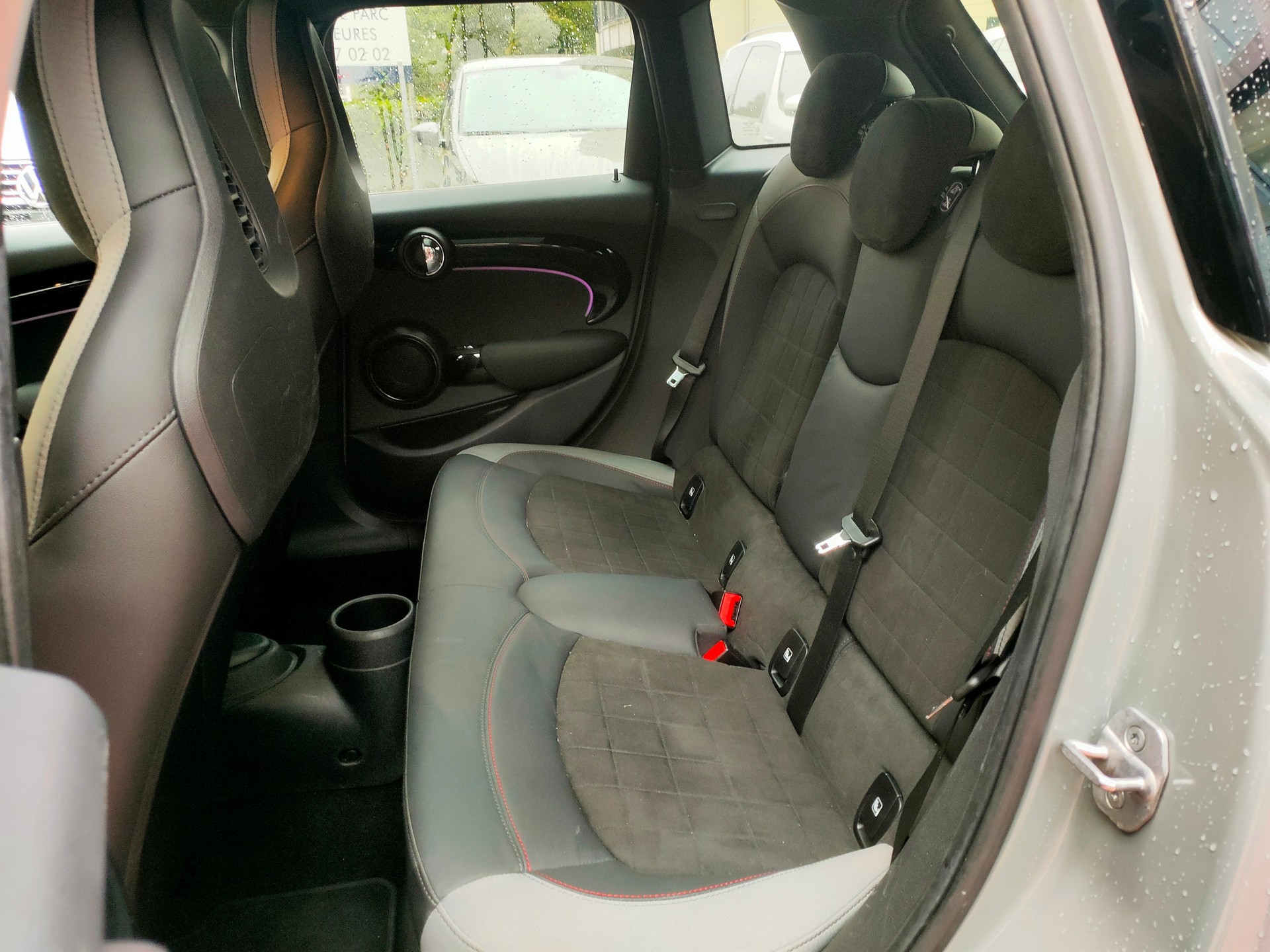 MINI Cooper Steptronic DKG-image-8