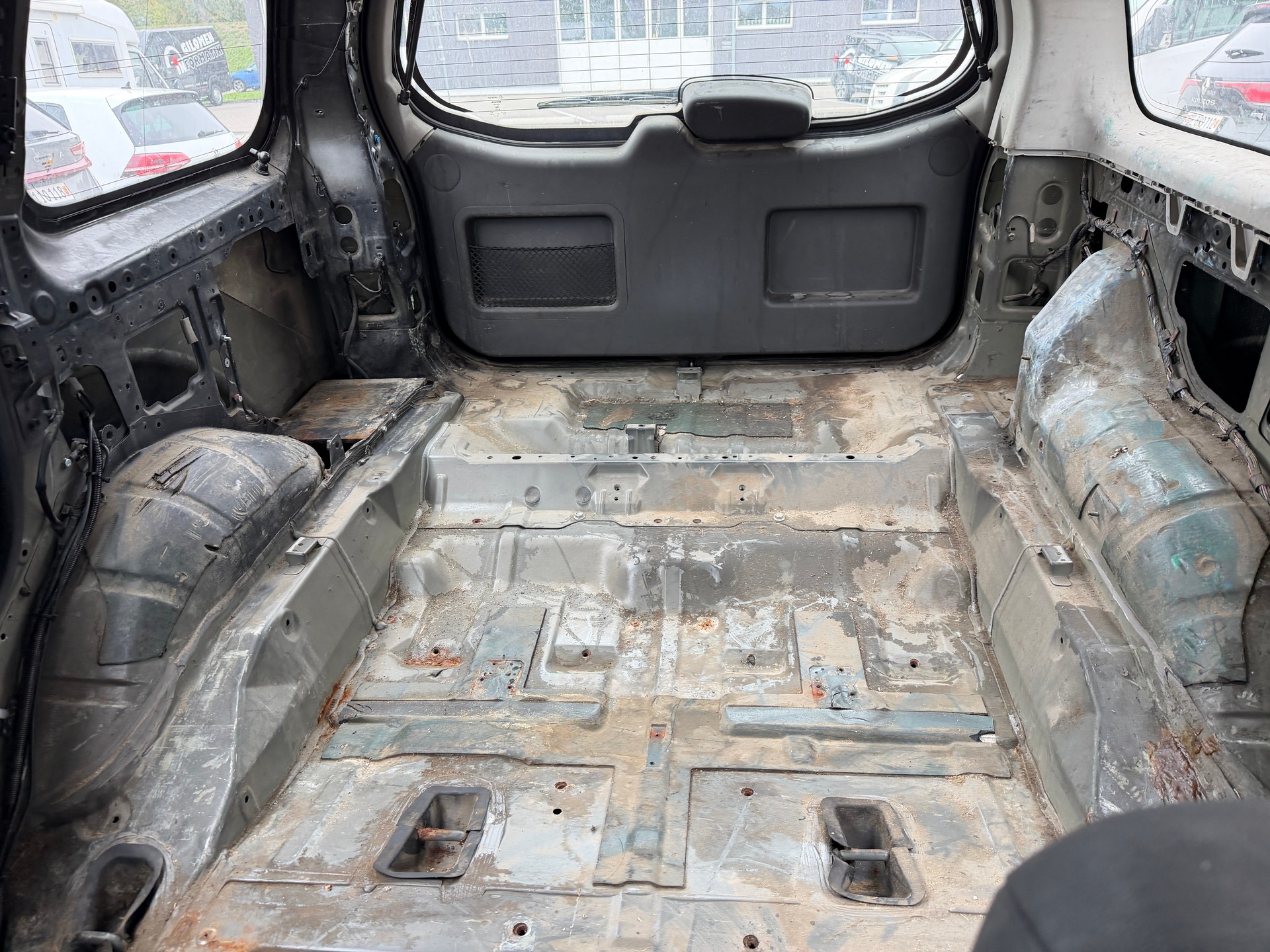 NISSAN Pathfinder 2.5 dCi XE-image-5