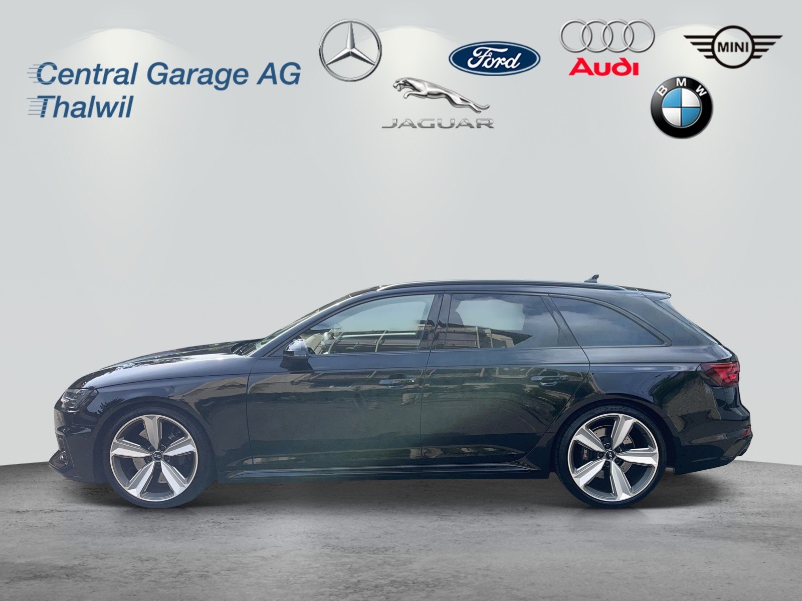 AUDI RS4 Avant 2.9 TFSI quattro tiptronic-image-2