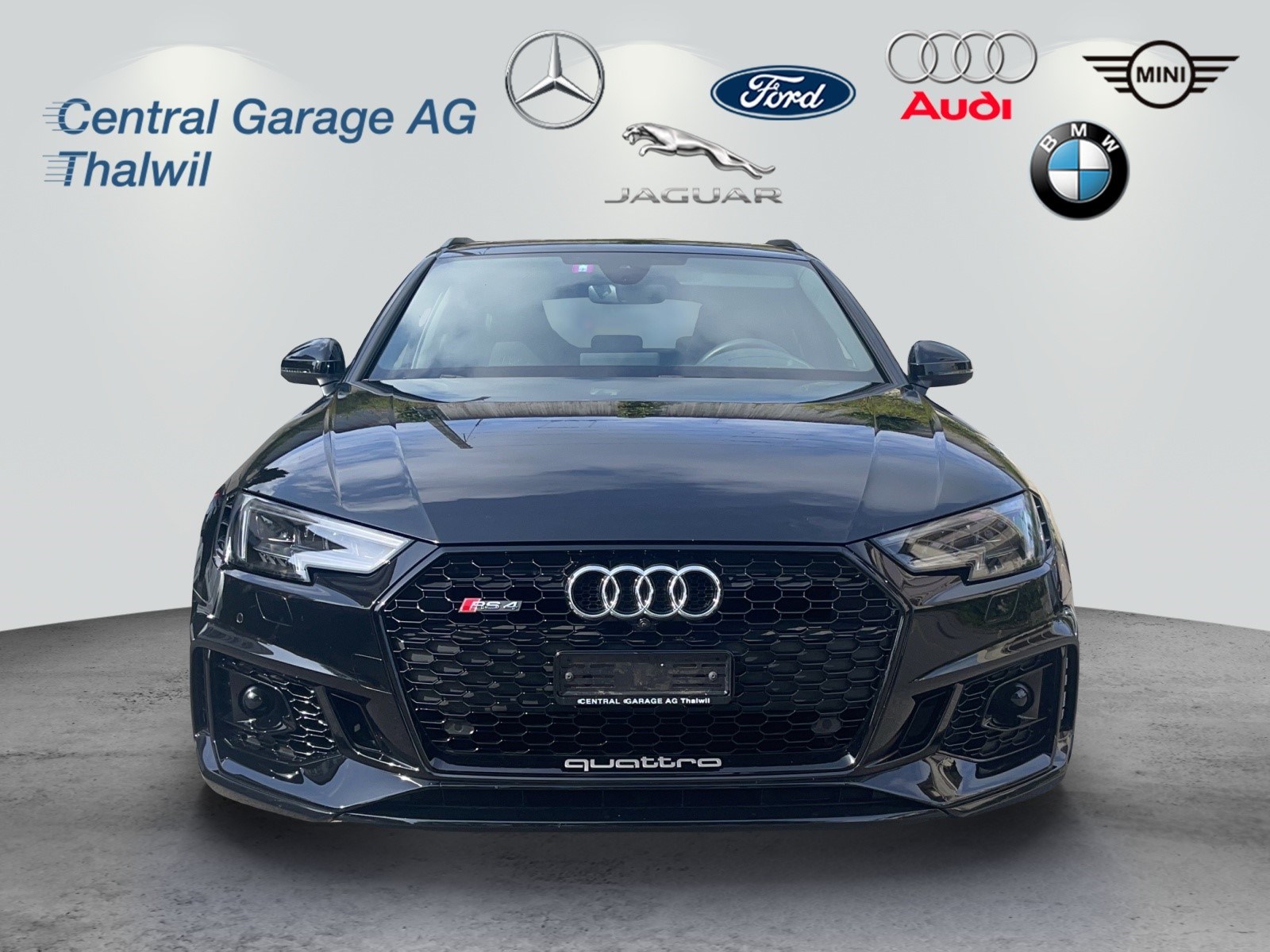AUDI RS4 Avant 2.9 TFSI quattro tiptronic-image-1