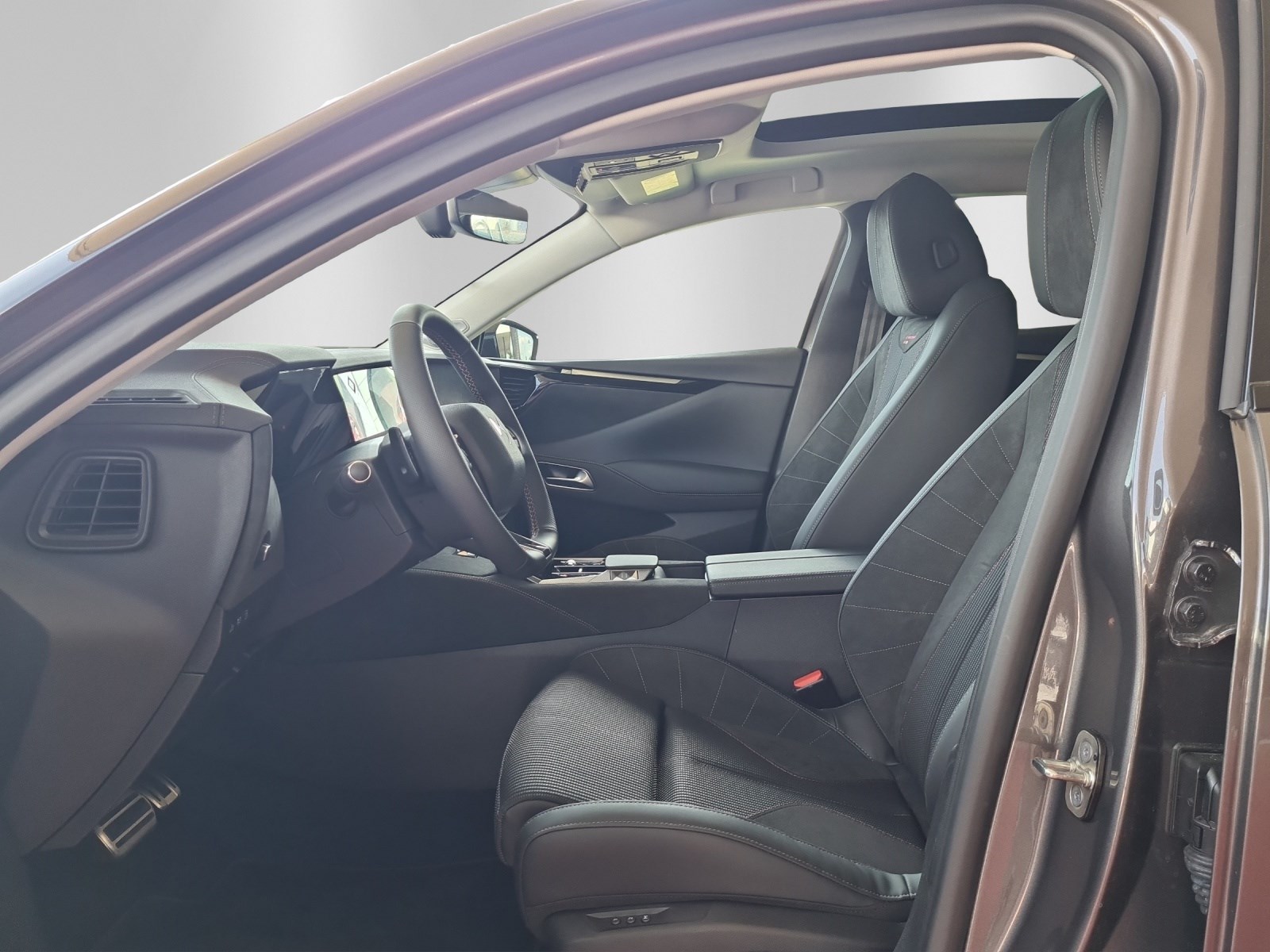 DS AUTOMOBILES DS 4 1.6 Performance Line-image-6