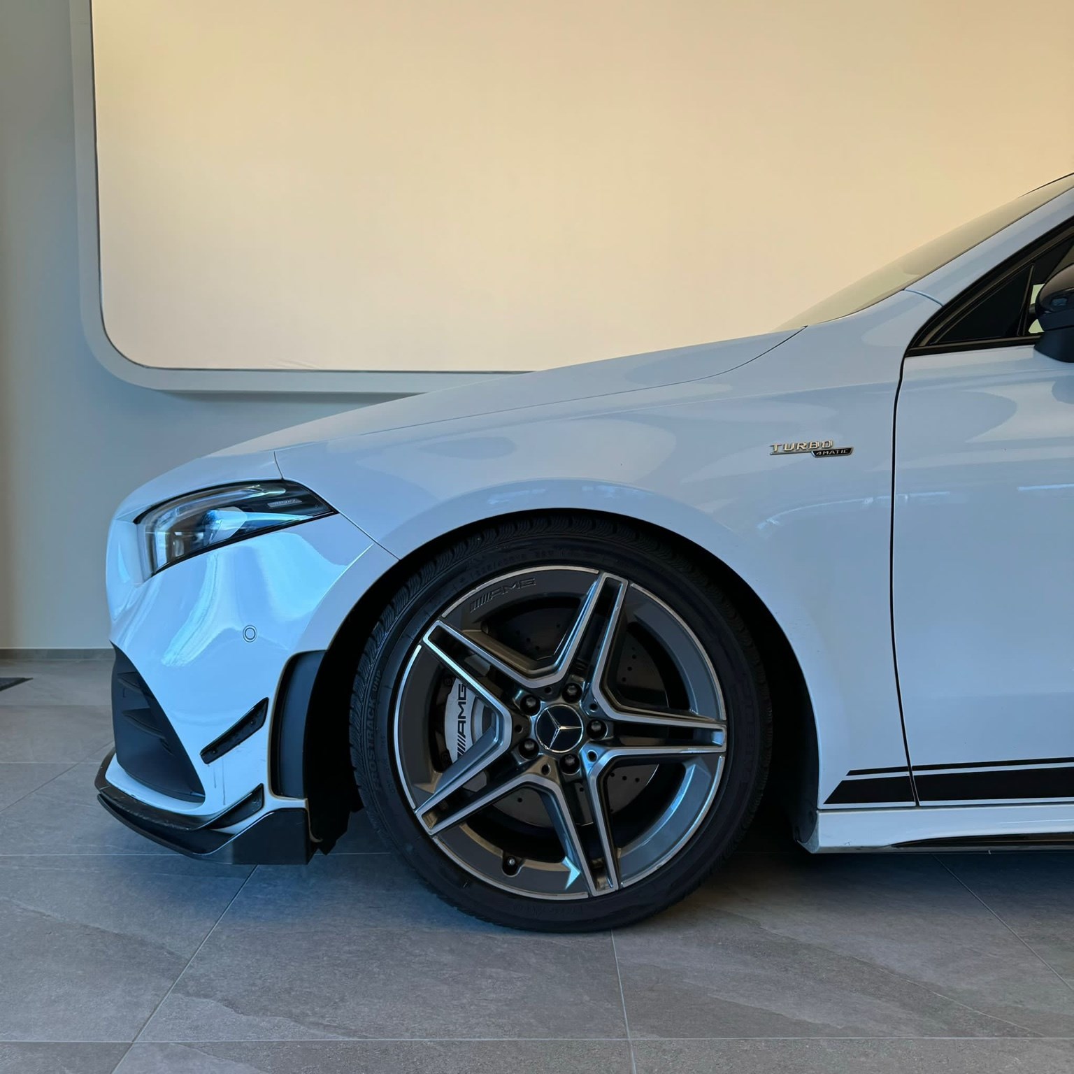 MERCEDES-BENZ A 35 AMG 4Matic Spoiler Packet-image-3