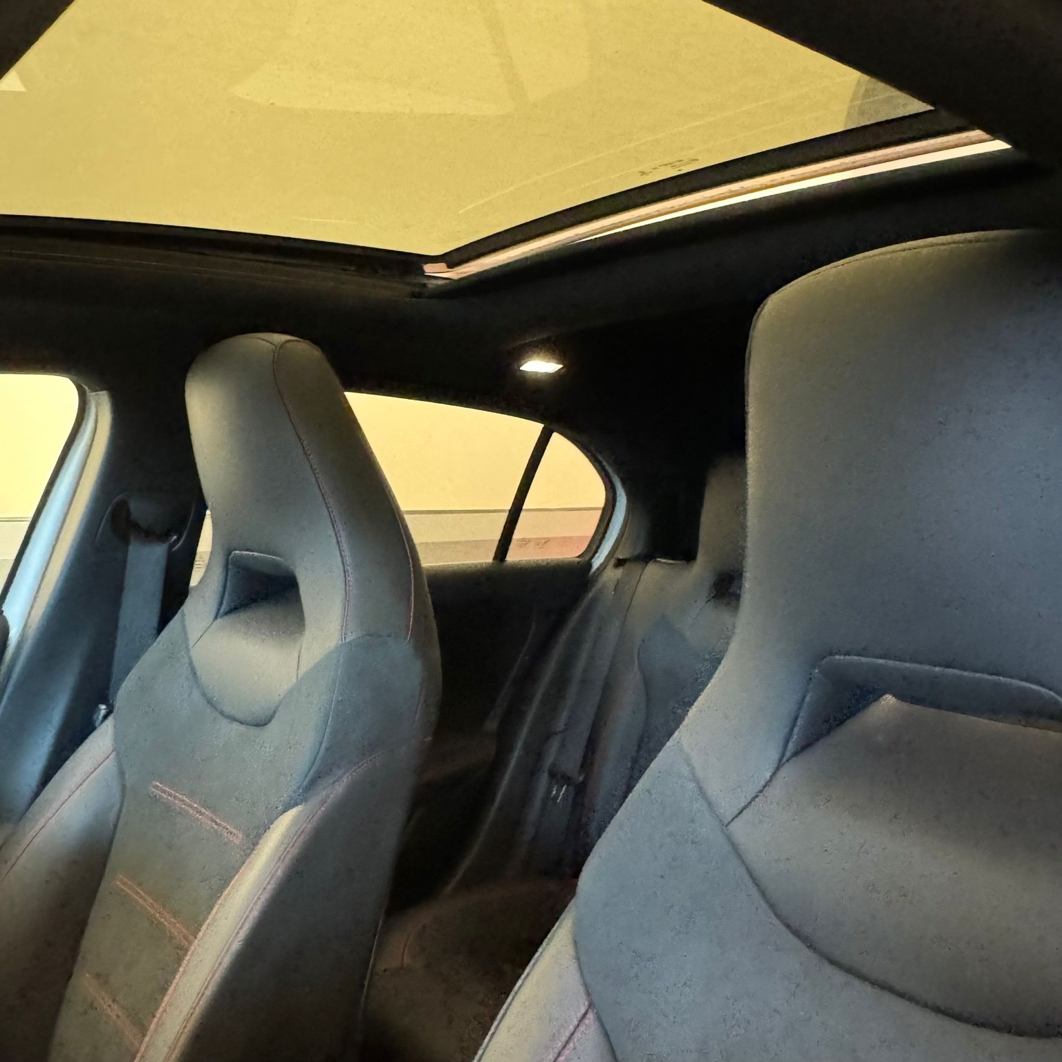 MERCEDES-BENZ A 35 AMG 4Matic Spoiler Packet-image-9